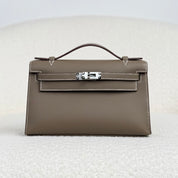 Hermès Etoupe Kelly Pochette Clutch Swift Calfskin Palladium Hardware