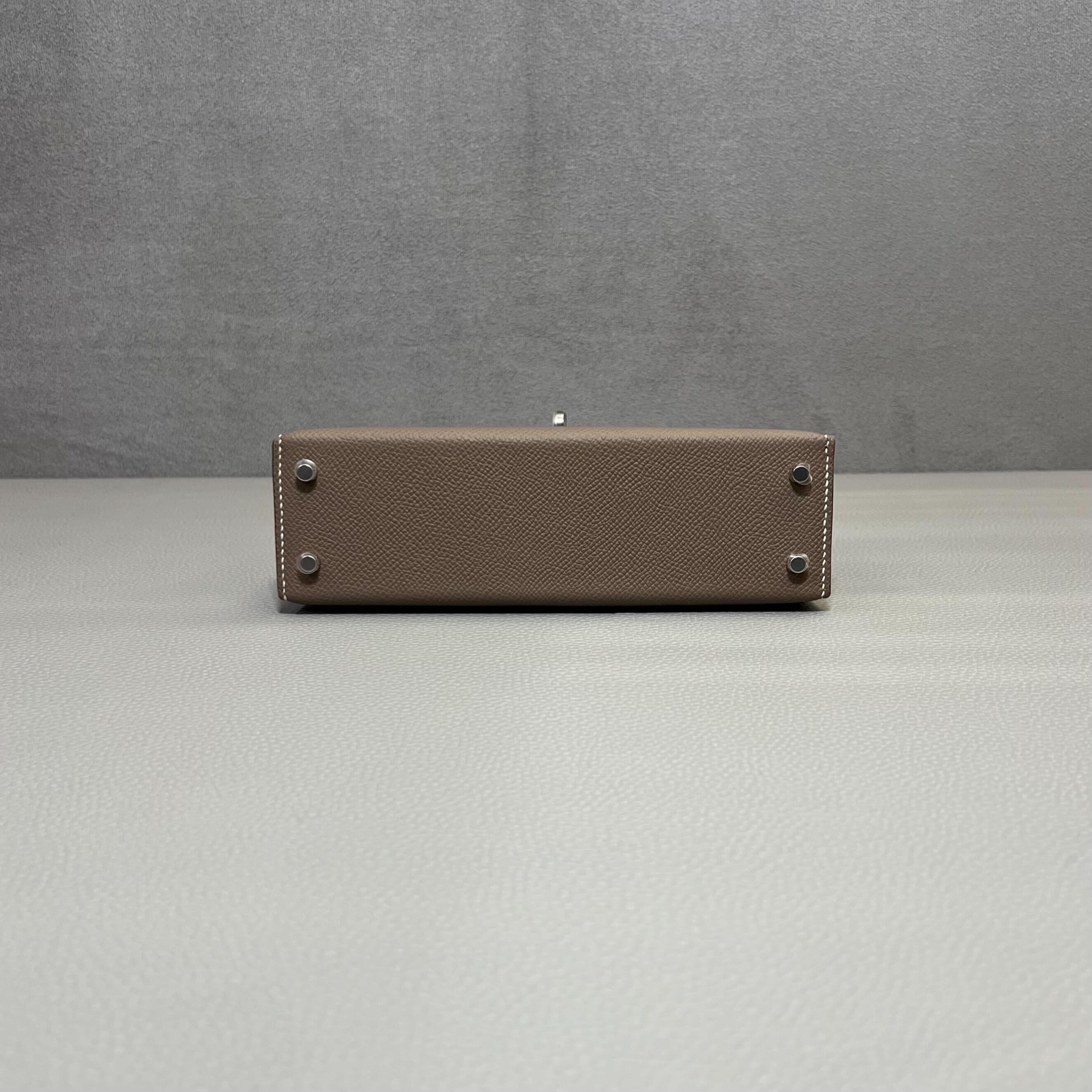 Hermès Etoupe Mini Kelly Sellier 20 Epsom Palladium Hardware