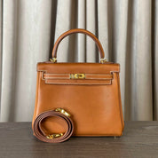 Hermès Fauve Kelly 25 Retourne Barenia Fauborg Calfskin Gold Hardware