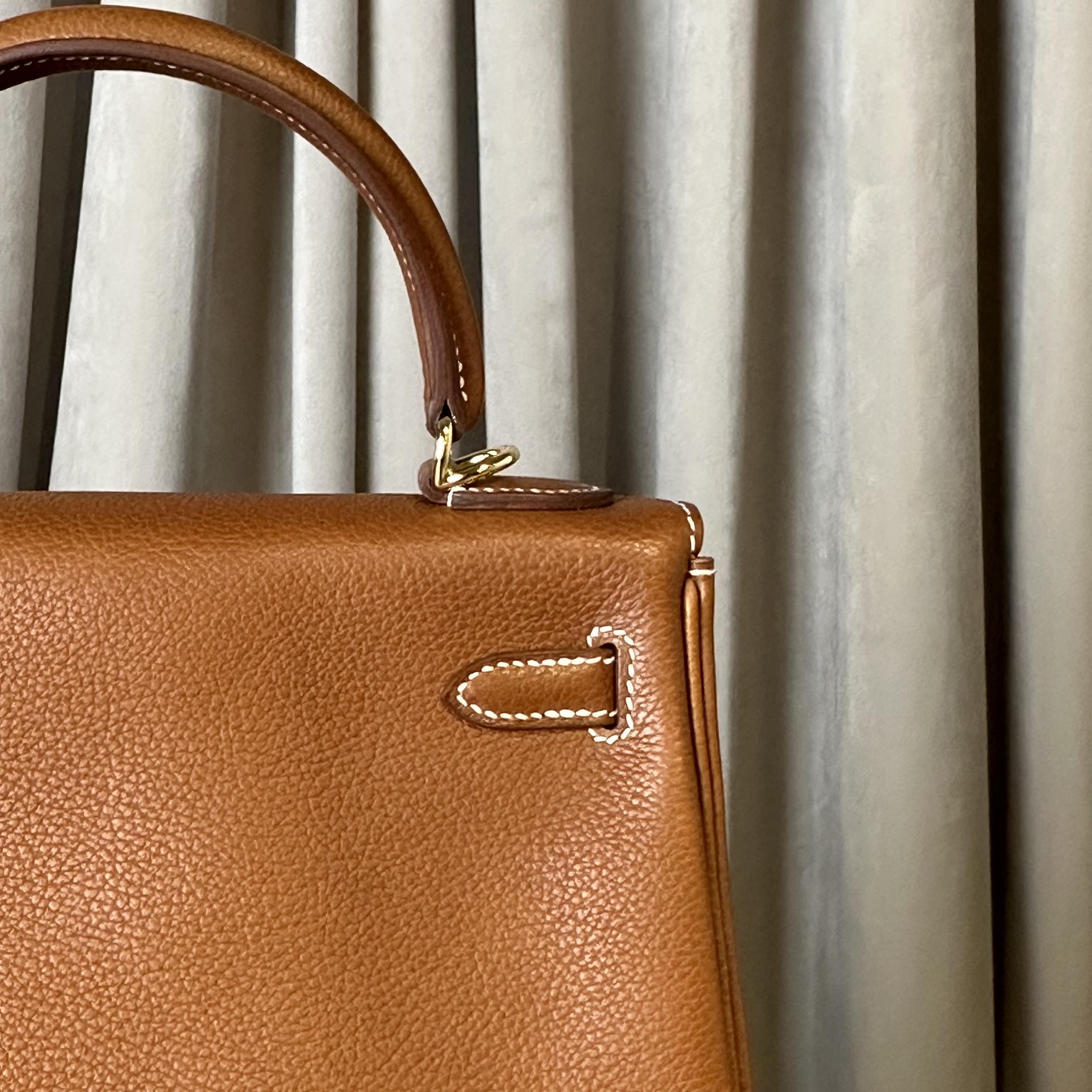 Hermès Fauve Kelly 25 Retourne Barenia Fauborg Calfskin Gold Hardware
