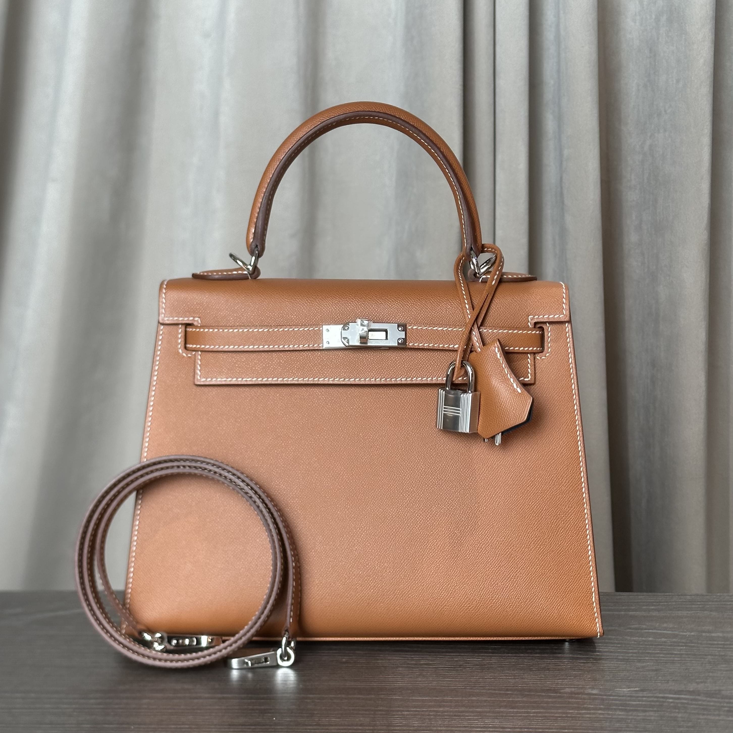 hermes-gold-and-bleu-petrole-kelly-25-sellier-verso-madame-calfskin-palladium-hardware-hermes-1180907956.jpg
