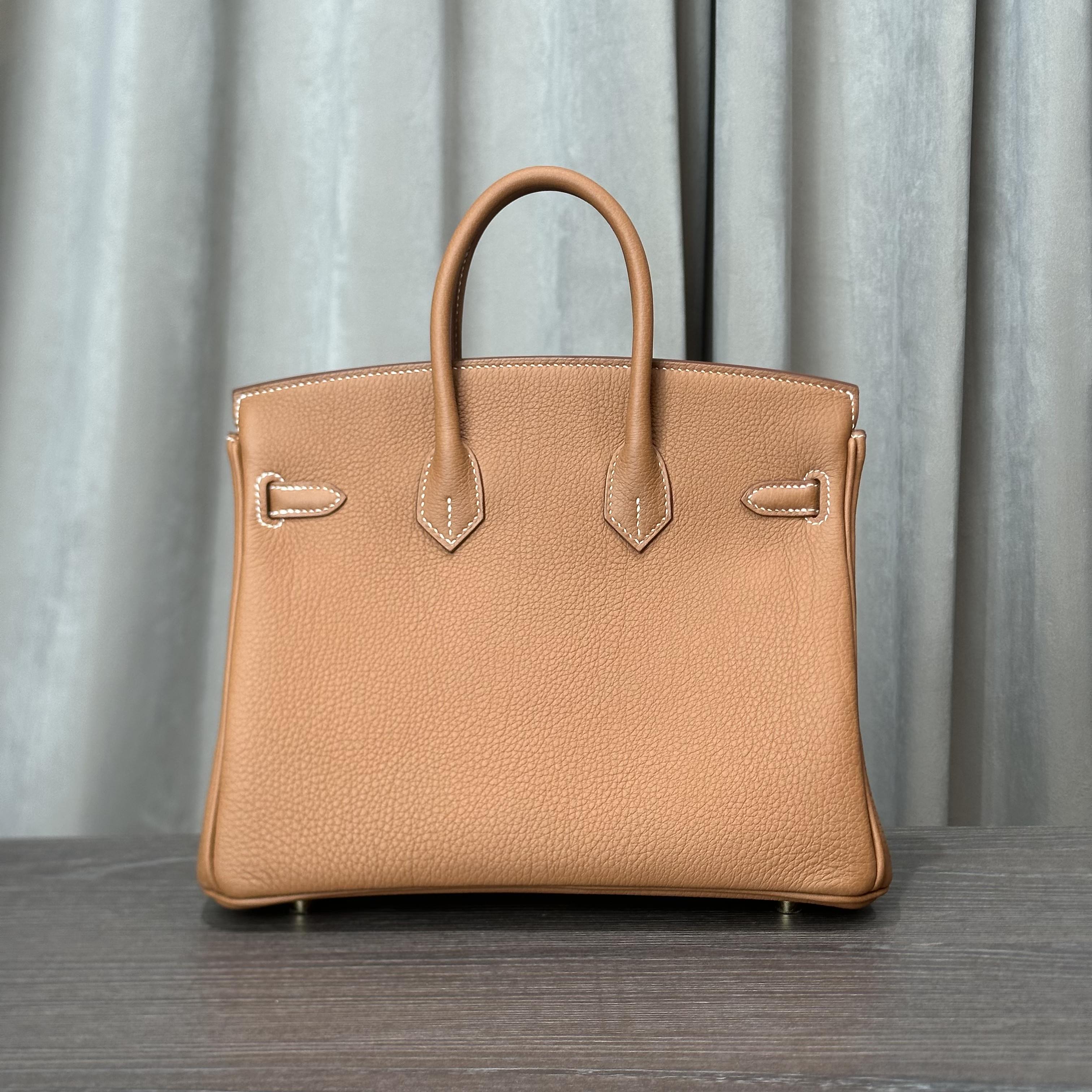 Hermès Gold Birkin 25 Togo Gold Hardware