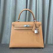 Hermès Gold Kelly 25 Sellier Epsom Palladium Hardware