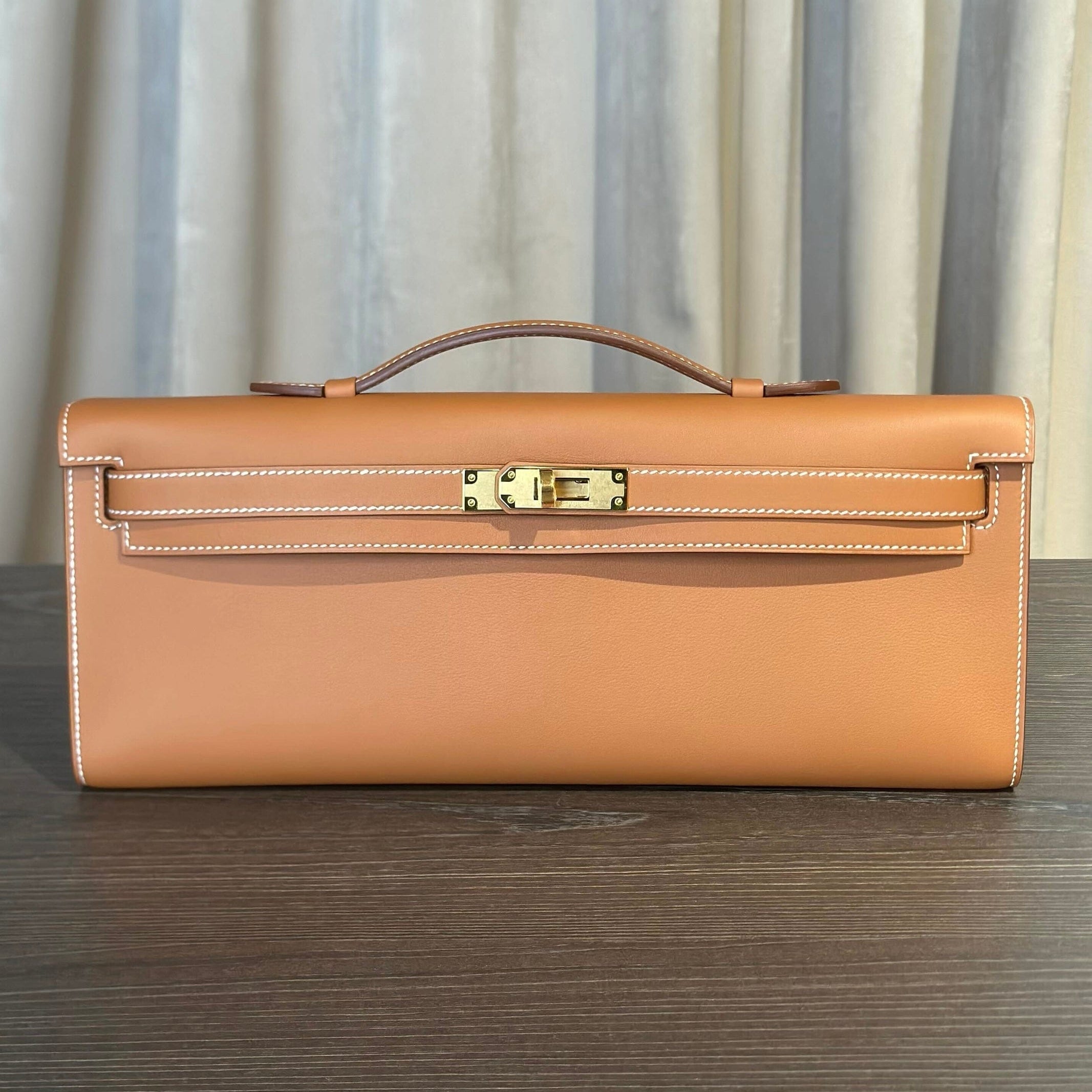 hermes-gold-kelly-cut-swift-gold-hardware-hermes-1193800481.jpg