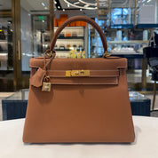 Hermès Gold Kelly Retourne 28 Togo Gold Hardware