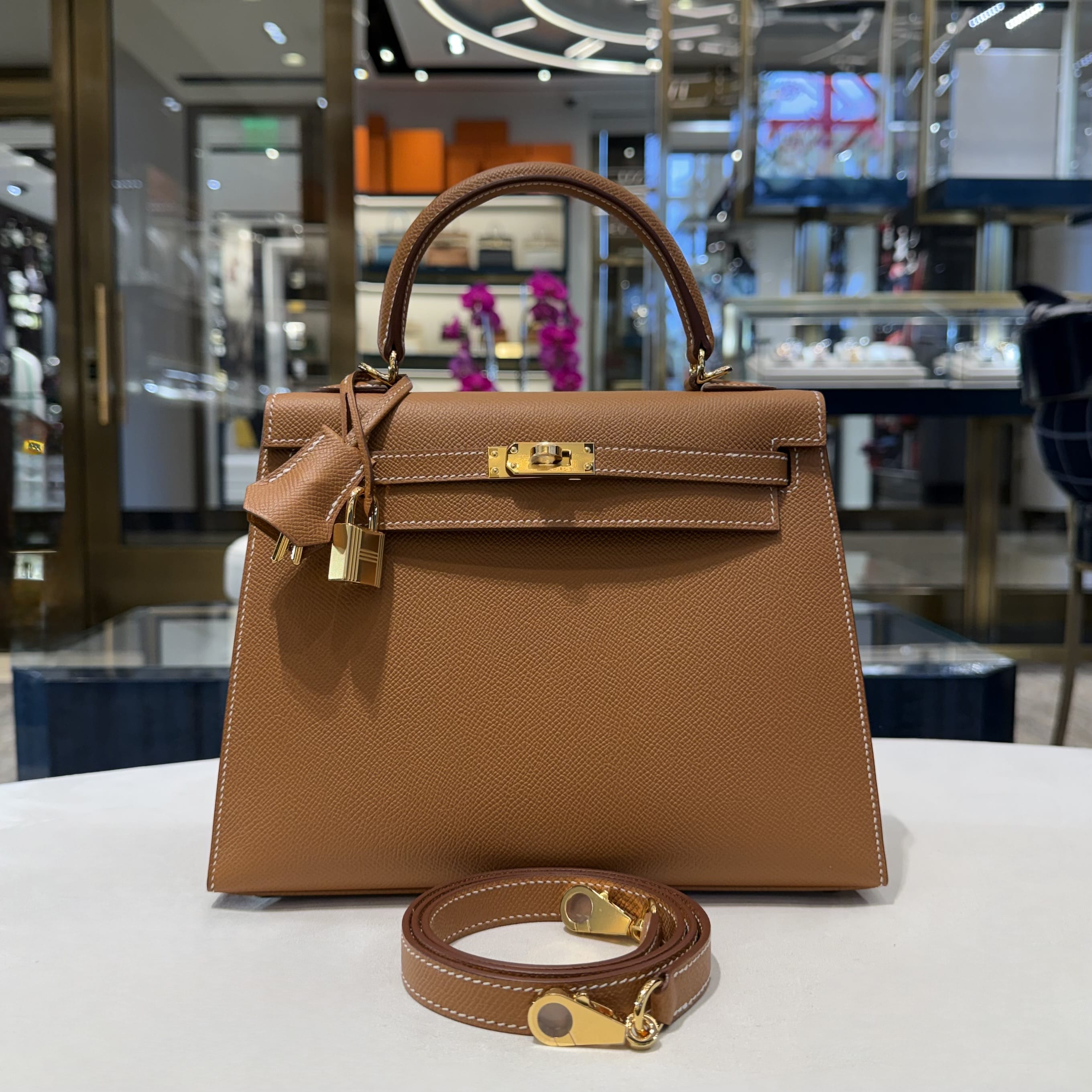 Hermès Kelly 25 Gold – Brown Kelly Sellier Epsom Gold Hardware