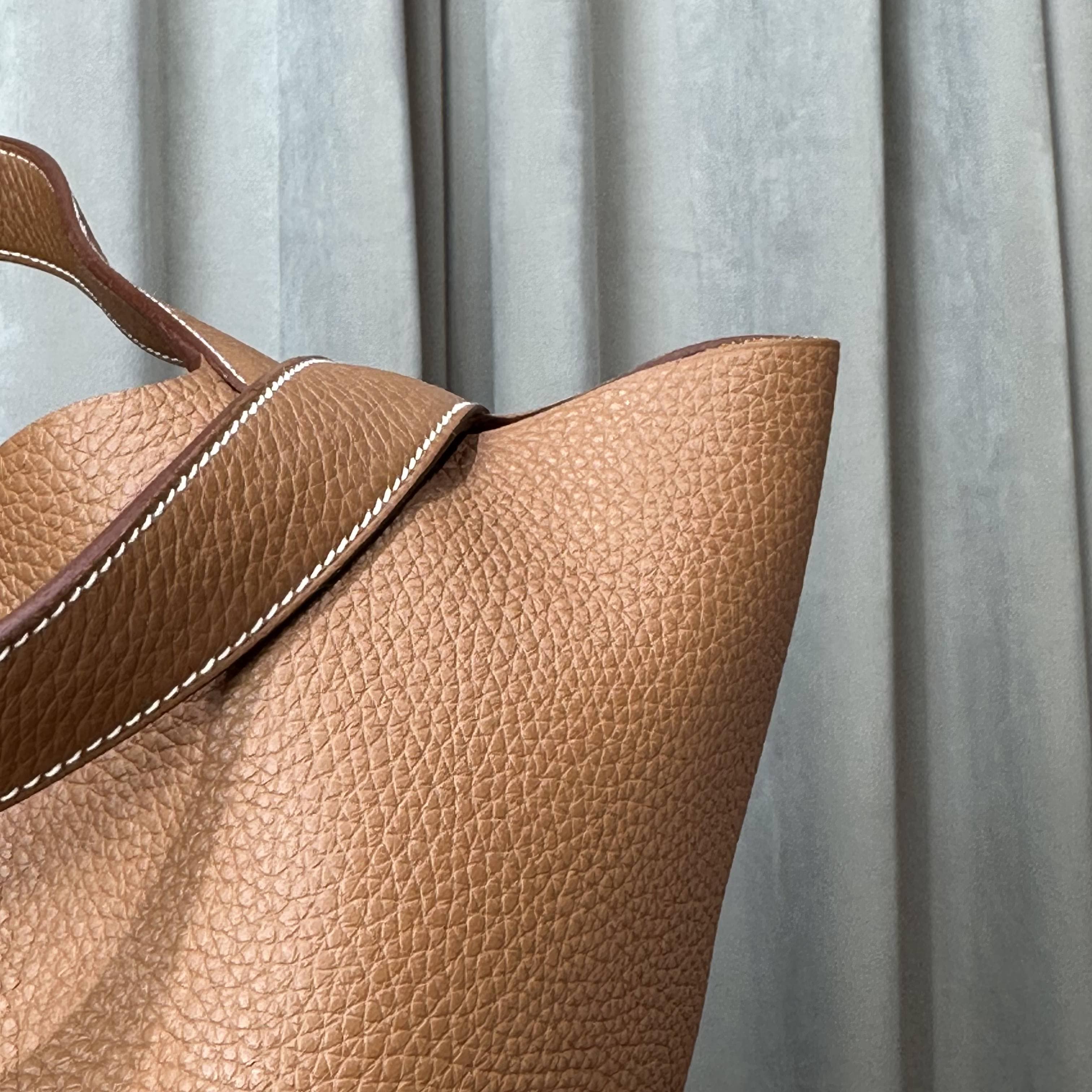 希少品♪【HERMES】ピコタン Picotin Lock 22 Bag Gold Caban Hermès Gold Picotin Lock 22 – Tan Picotin Bag Clemence