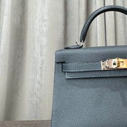 Hermès Gris Misty Mini Kelly 20 Sellier Epsom Electrum Hardware