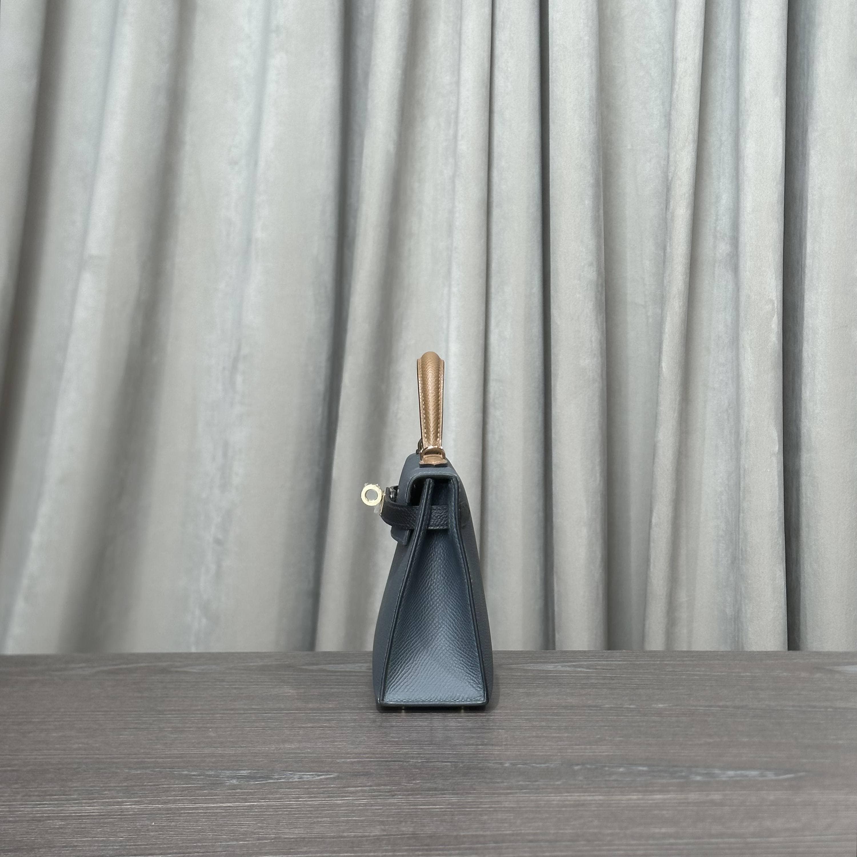 Hermès Gris Misty Noir Alezan Mini Kelly 20 Sellier Tricolore Epsom Permabrass Hardware