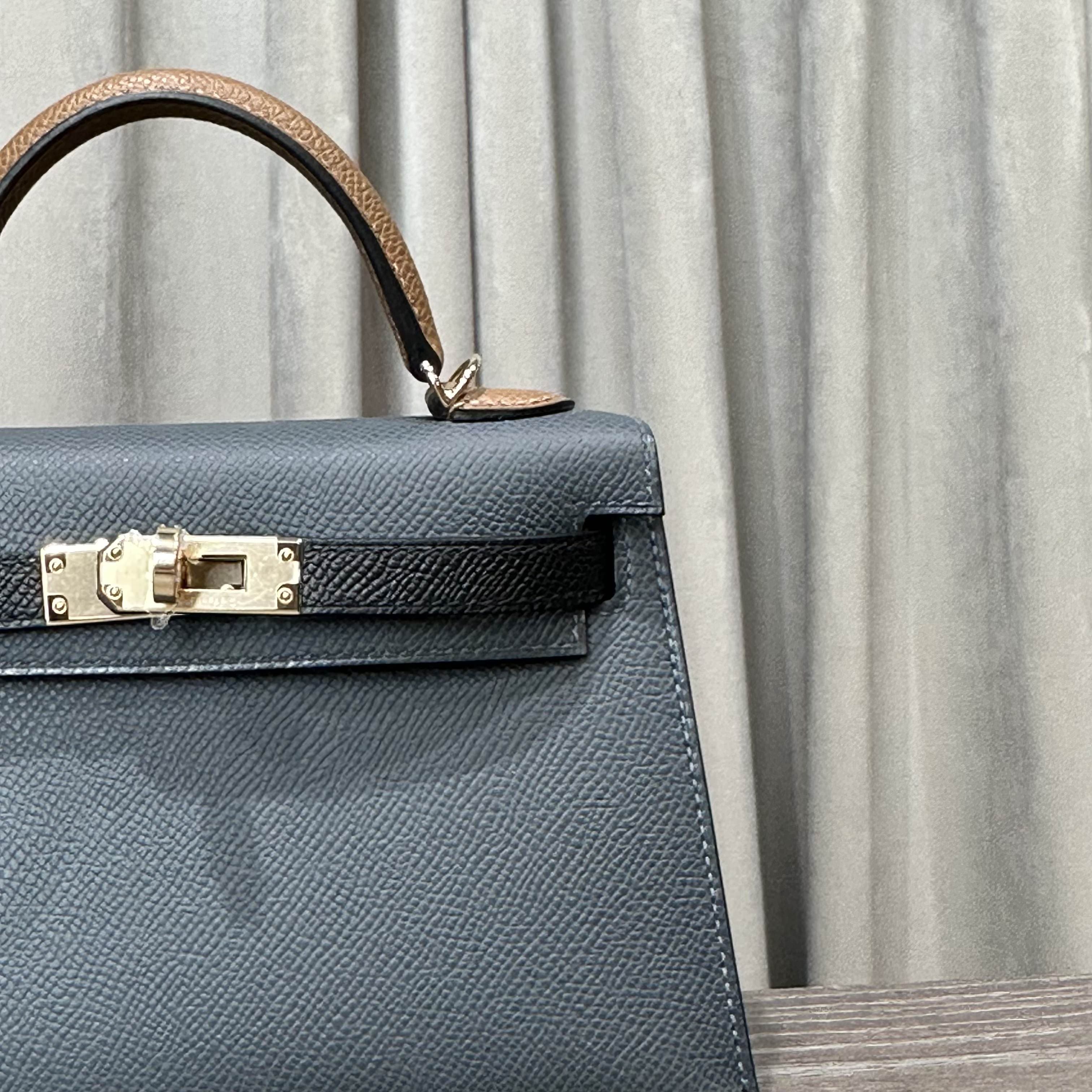 Hermès Gris Misty Noir Alezan Mini Kelly 20 Sellier Tricolore Epsom Permabrass Hardware
