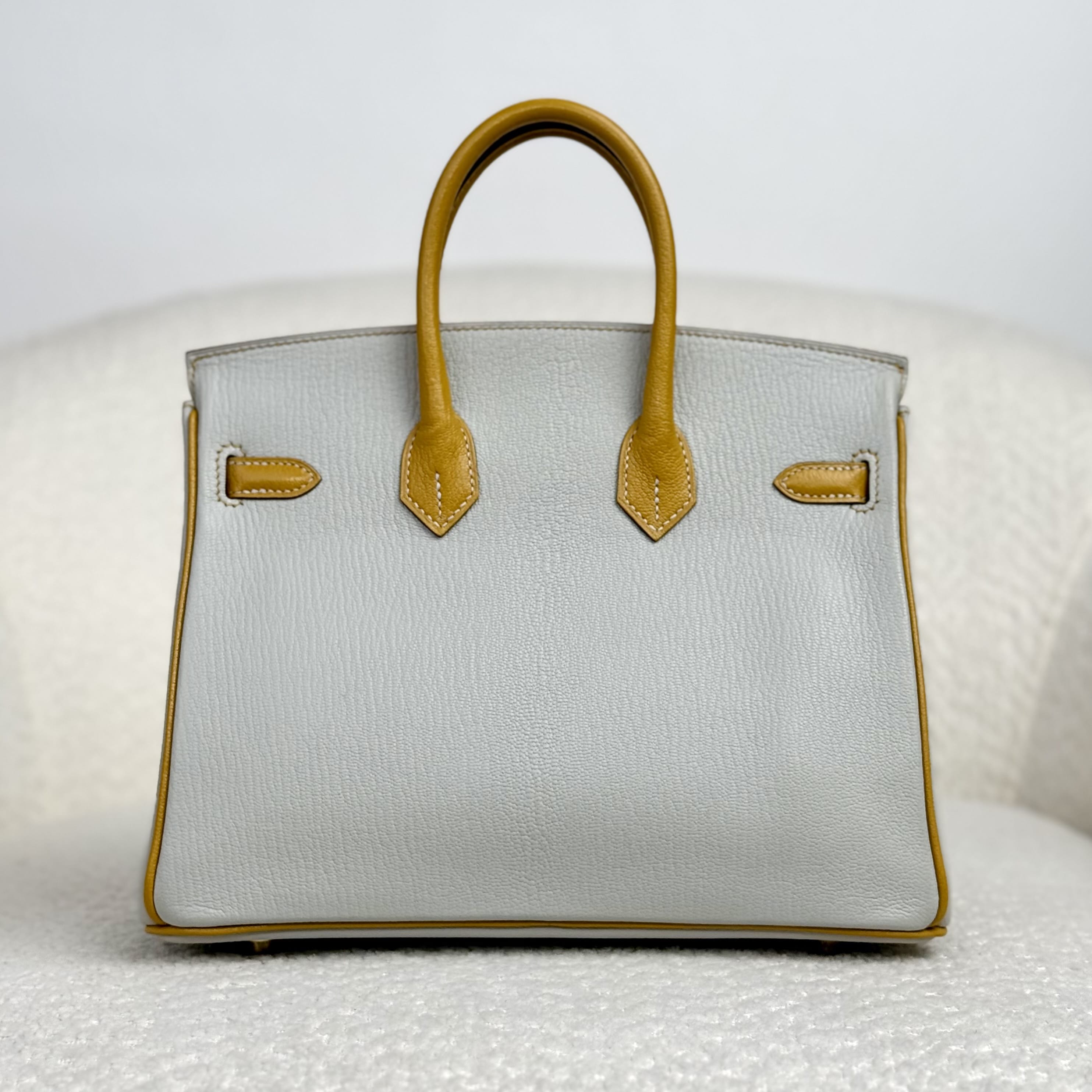 Hermès Gris Perle and Jaune Amber Birkin 25 Chèvre Mysore Brushed Gold Hardware HSS