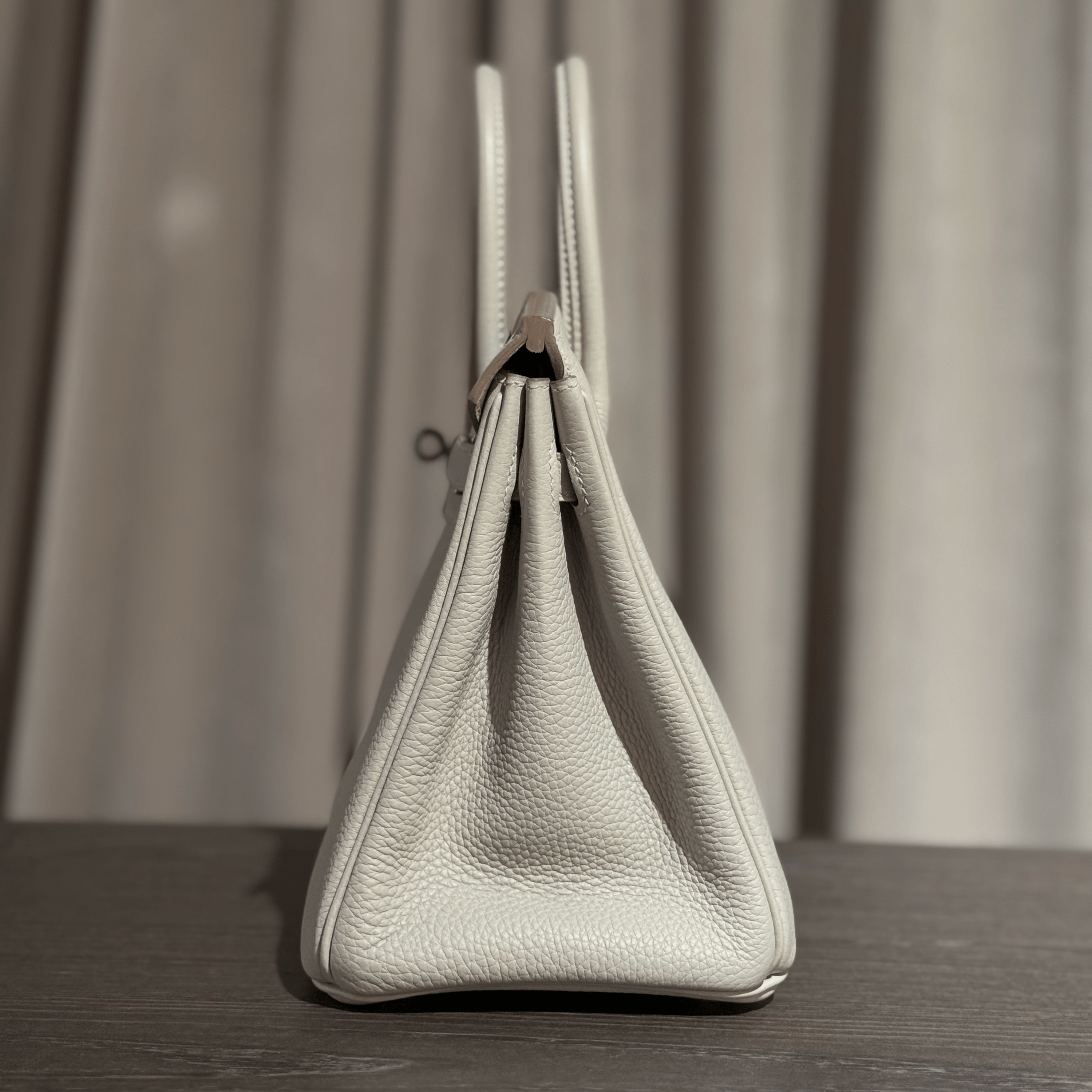 Hermès Gris Perle and Nata Birkin 25 Verso Togo Palladium Hardware