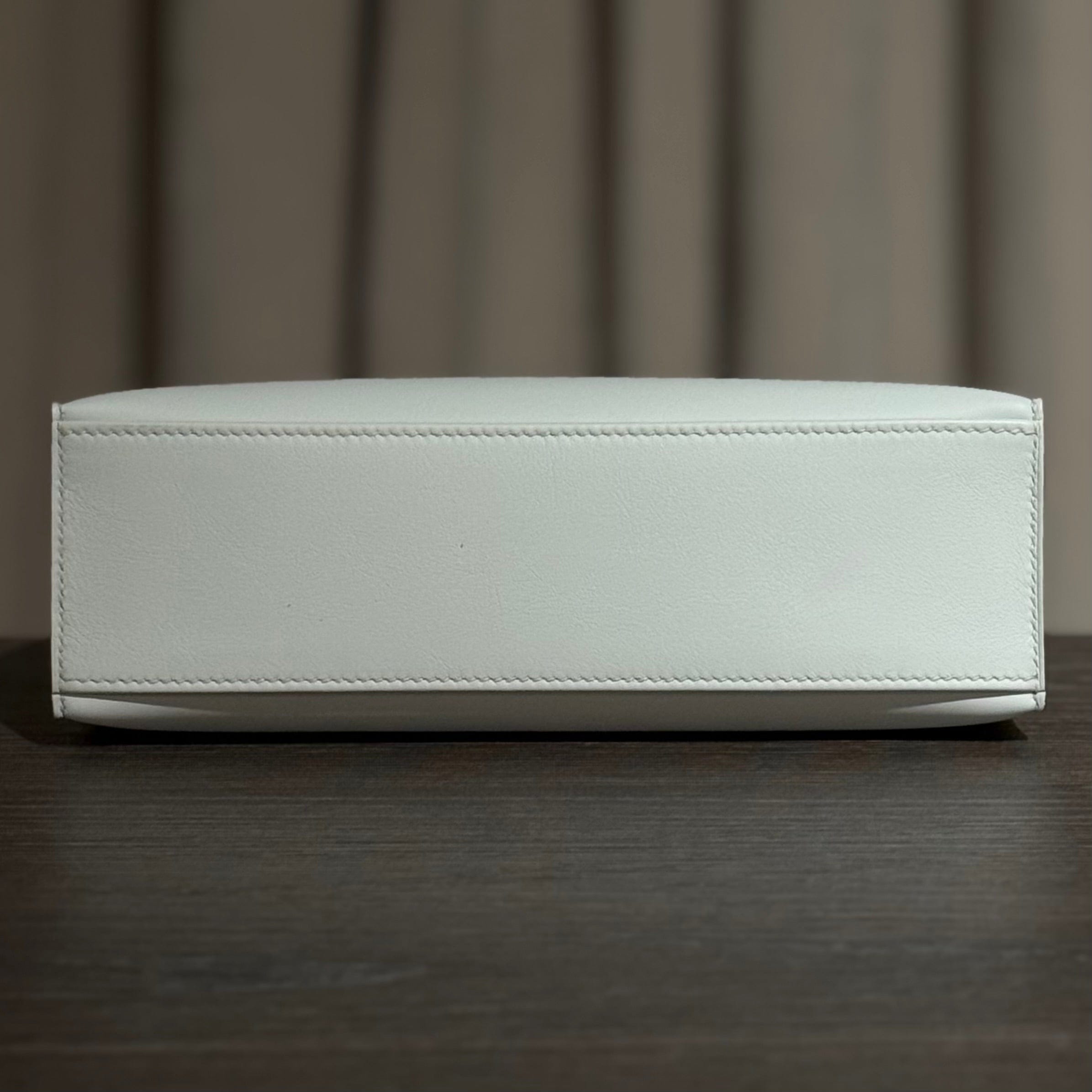 Hermès Gris Platine Kelly Pochette Swift Gold Hardware