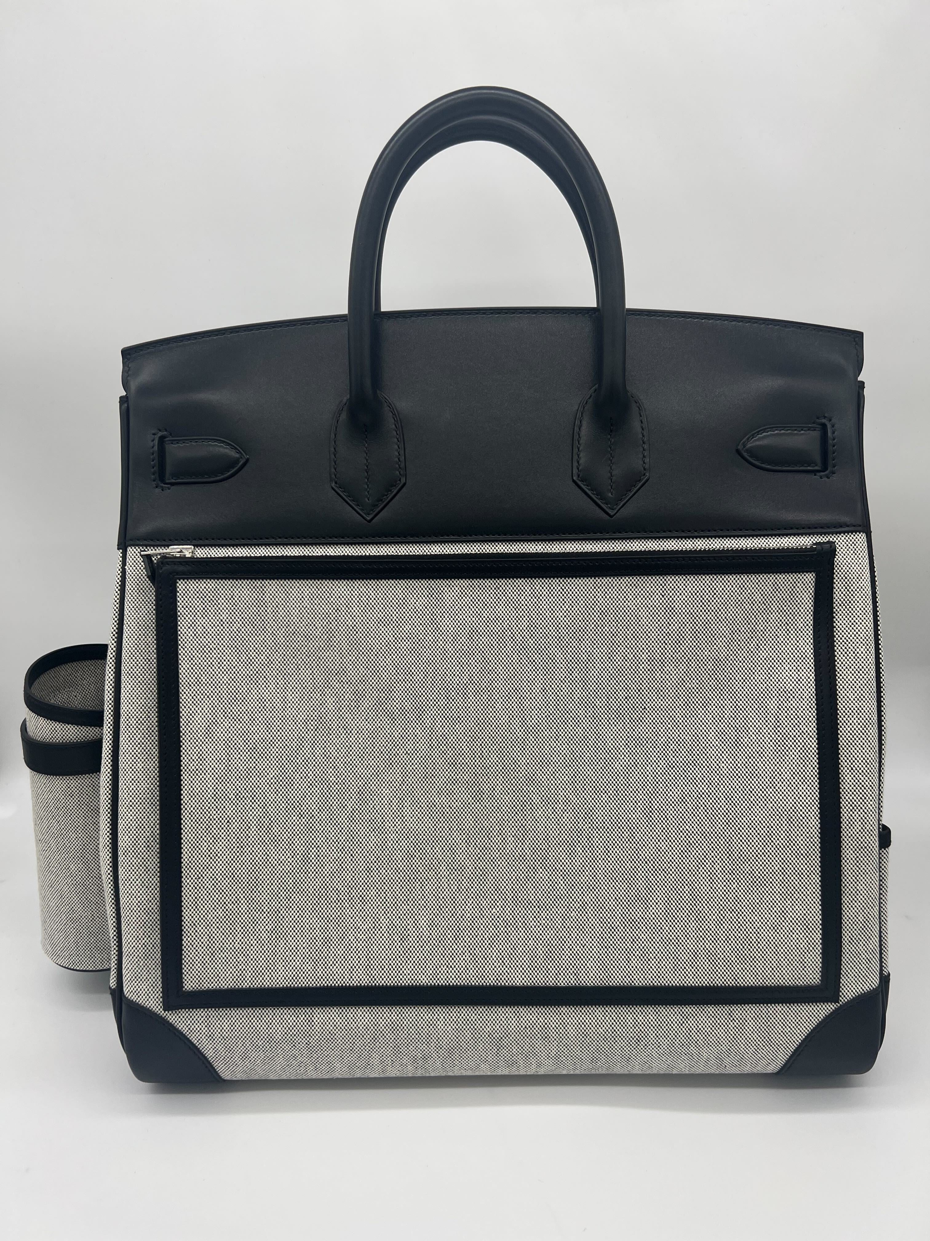 Hermes Haut A Courroies 40 Cargo Bag AA Ecru-Noir/Noir Wrist Aficionado