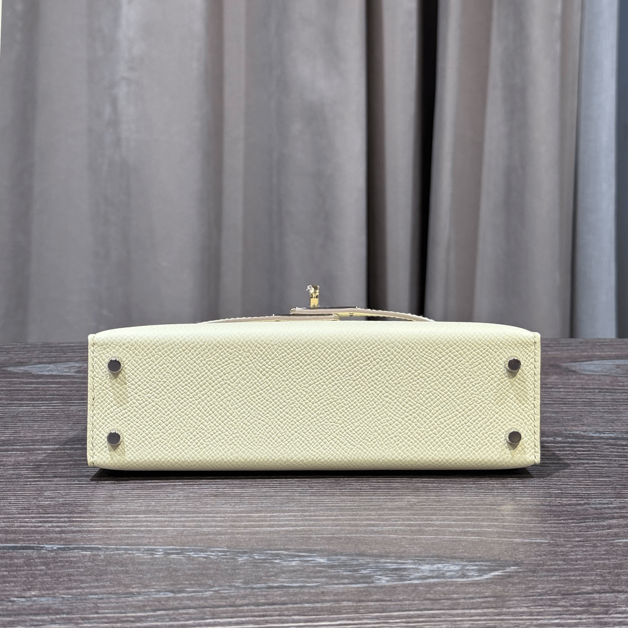 Hermès Jaune Milton Mini Kelly Sellier 20 Epsom Electrum Hardware