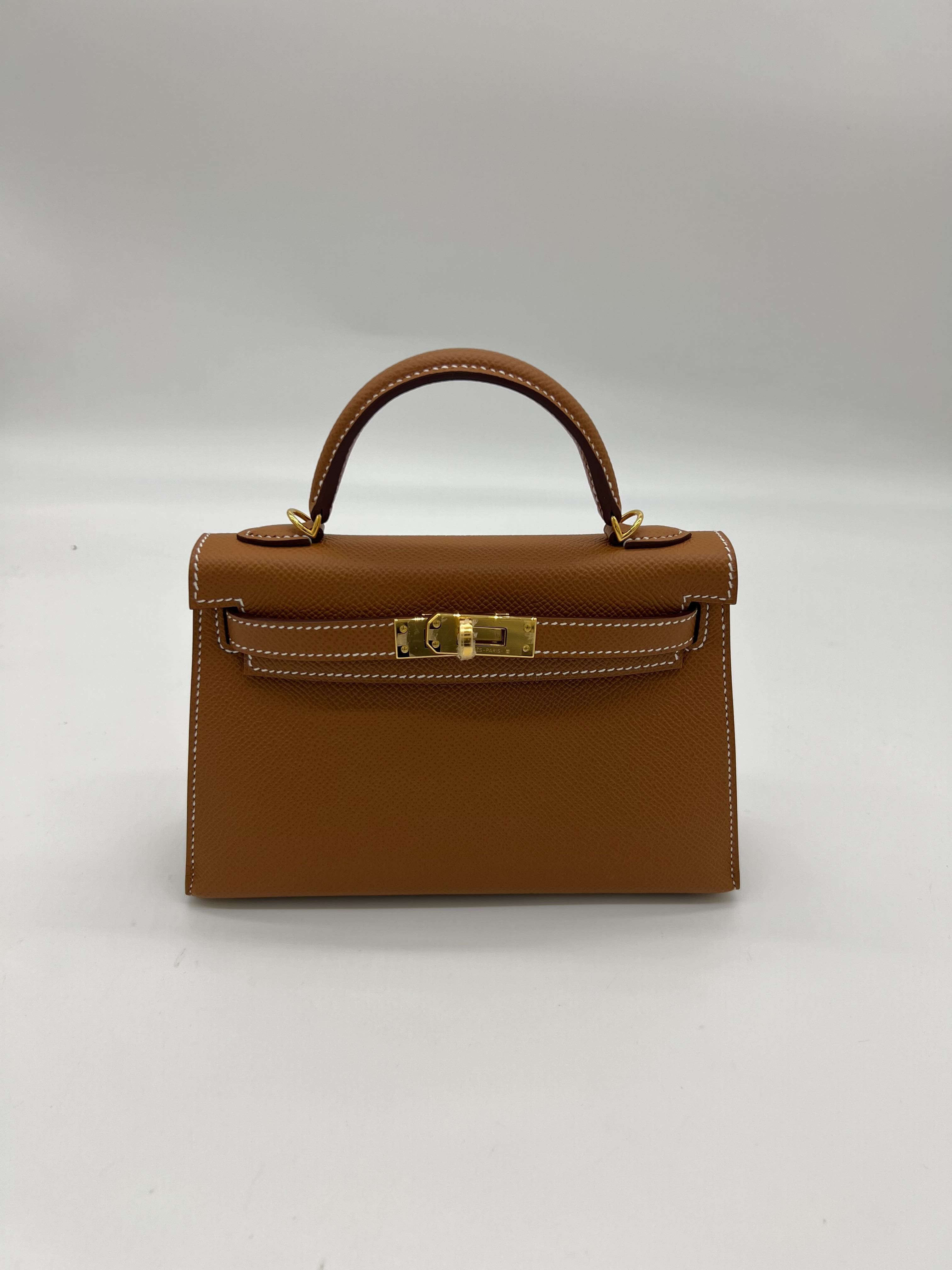 Hermes Kelly 20 Gold Epsom Gold Hardware Wrist Aficionado