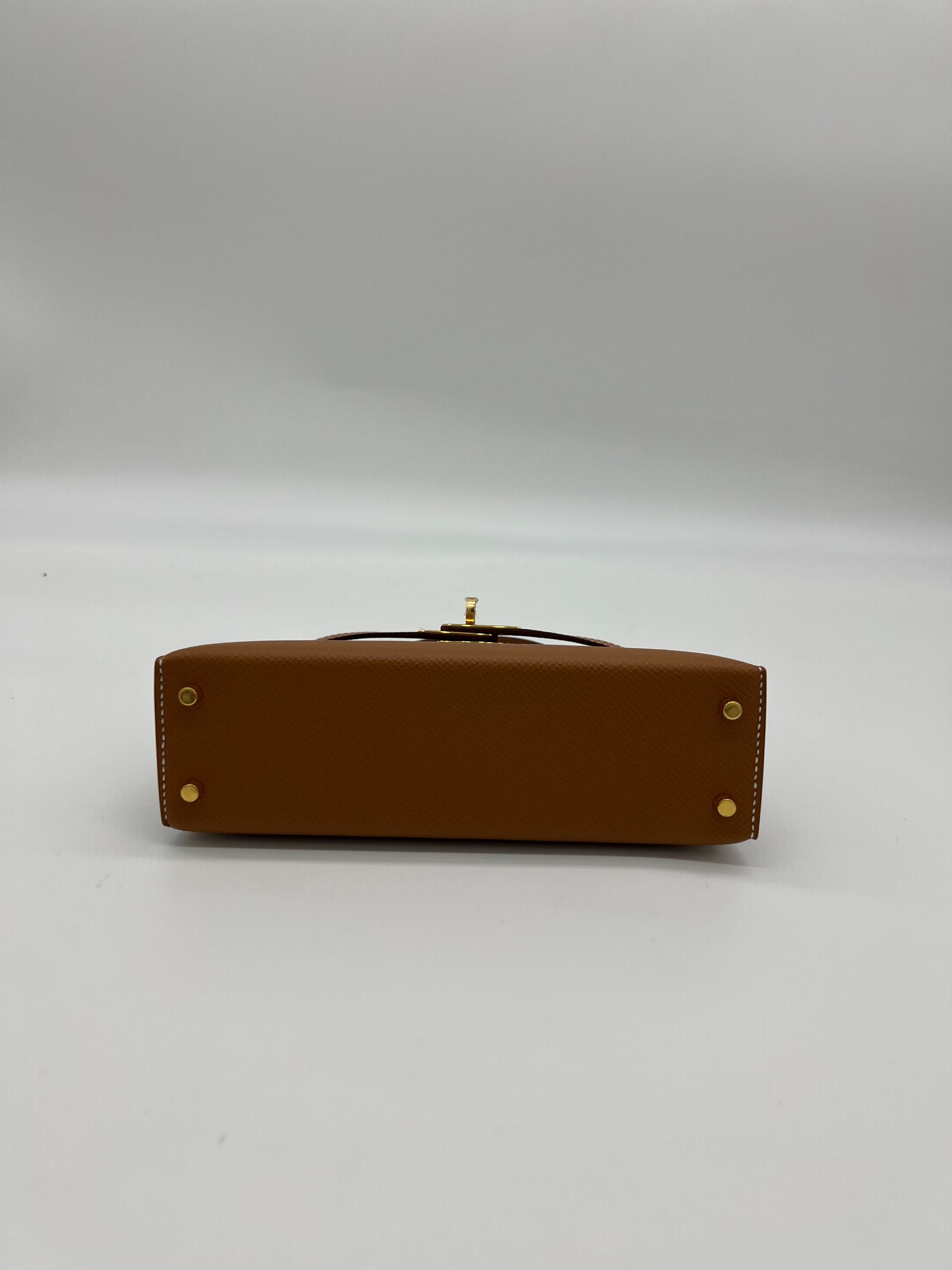 Hermes Kelly 20 Gold Epsom Gold Hardware Wrist Aficionado