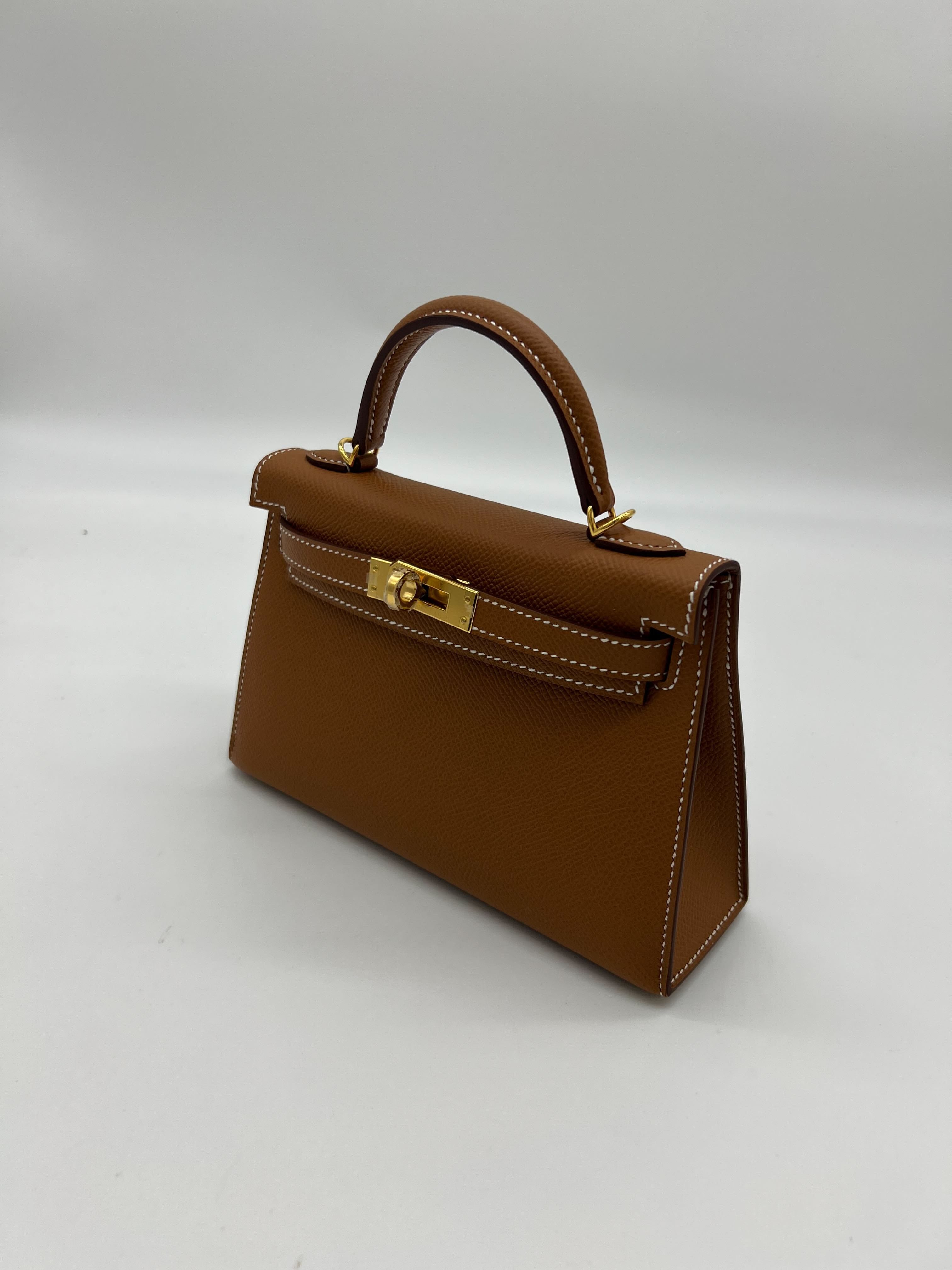 Hermes Kelly 20 Gold Epsom Gold Hardware Wrist Aficionado