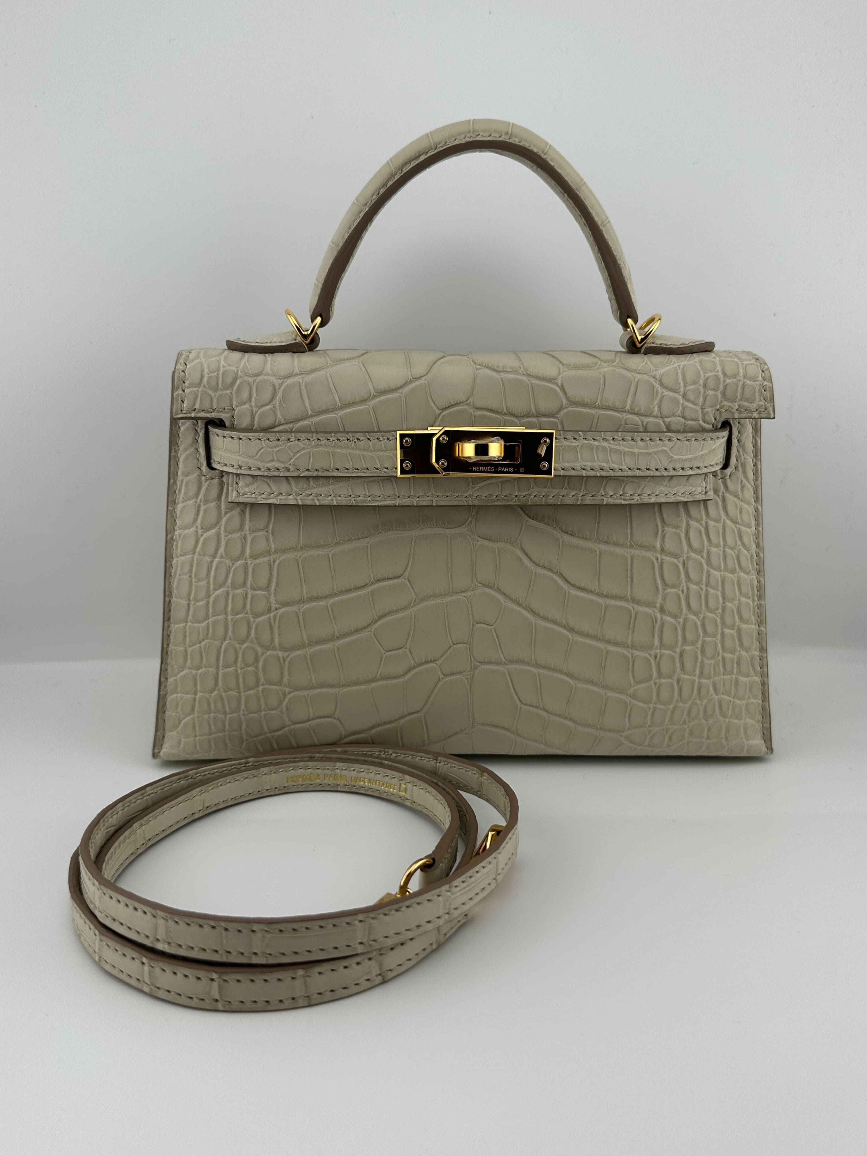 Hermès Kelly 20 Sellier Matte Missi Alligator Beton Gold Hardware