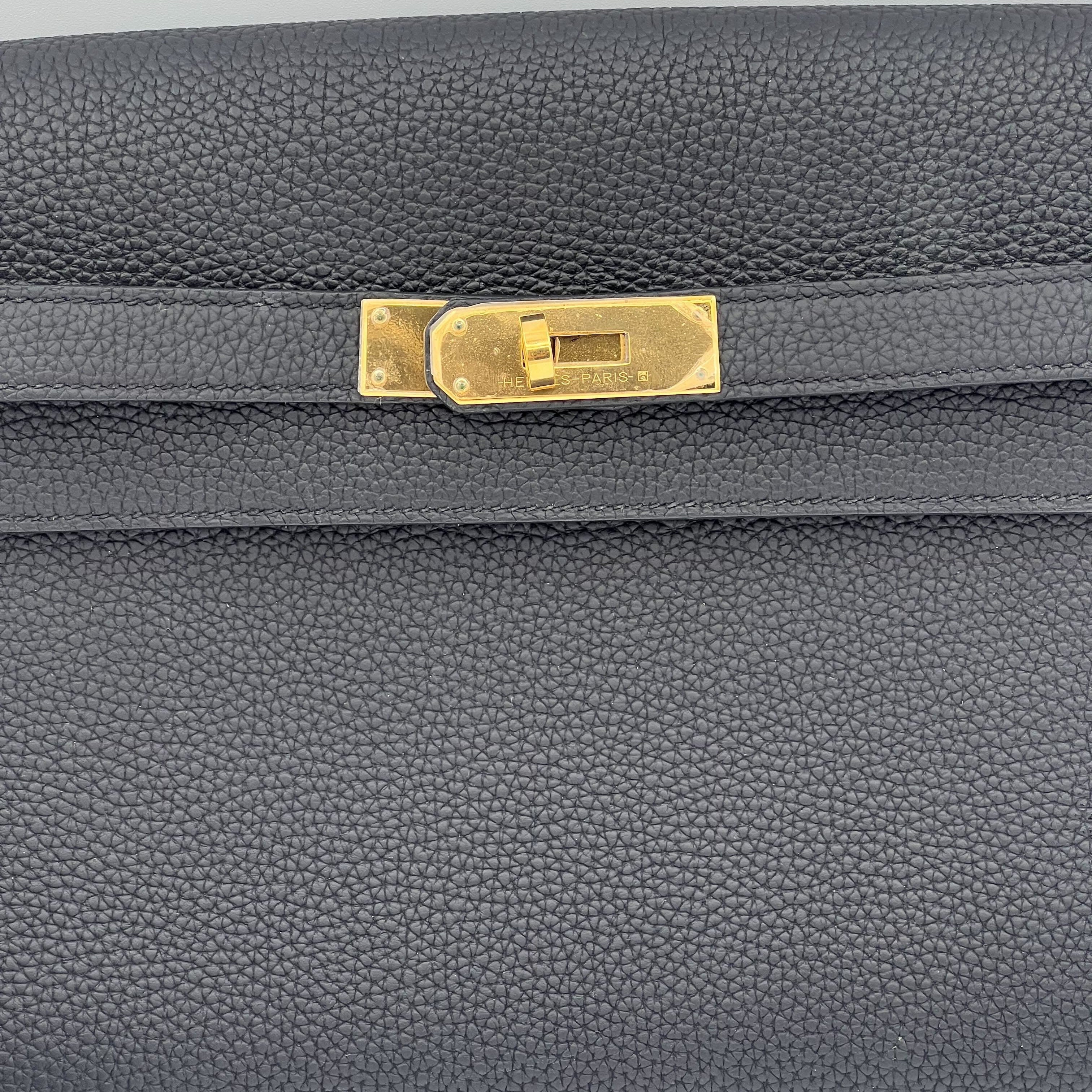 Hermès Kelly Depeches 25 Noir Togo Clutch Gold Hardware