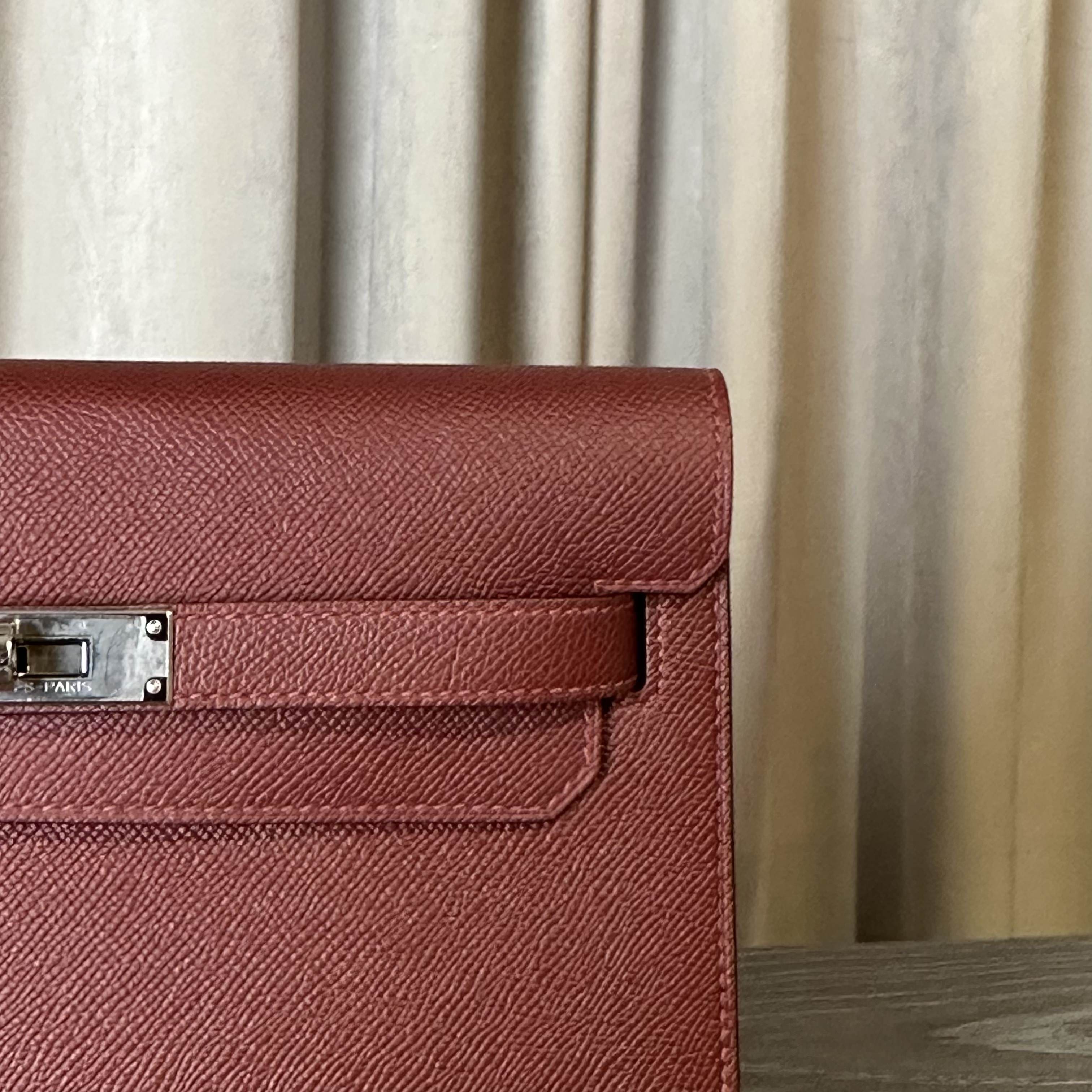Hermès Kelly Depeches 25 Rouge H Epsom Clutch Palladium Hardware