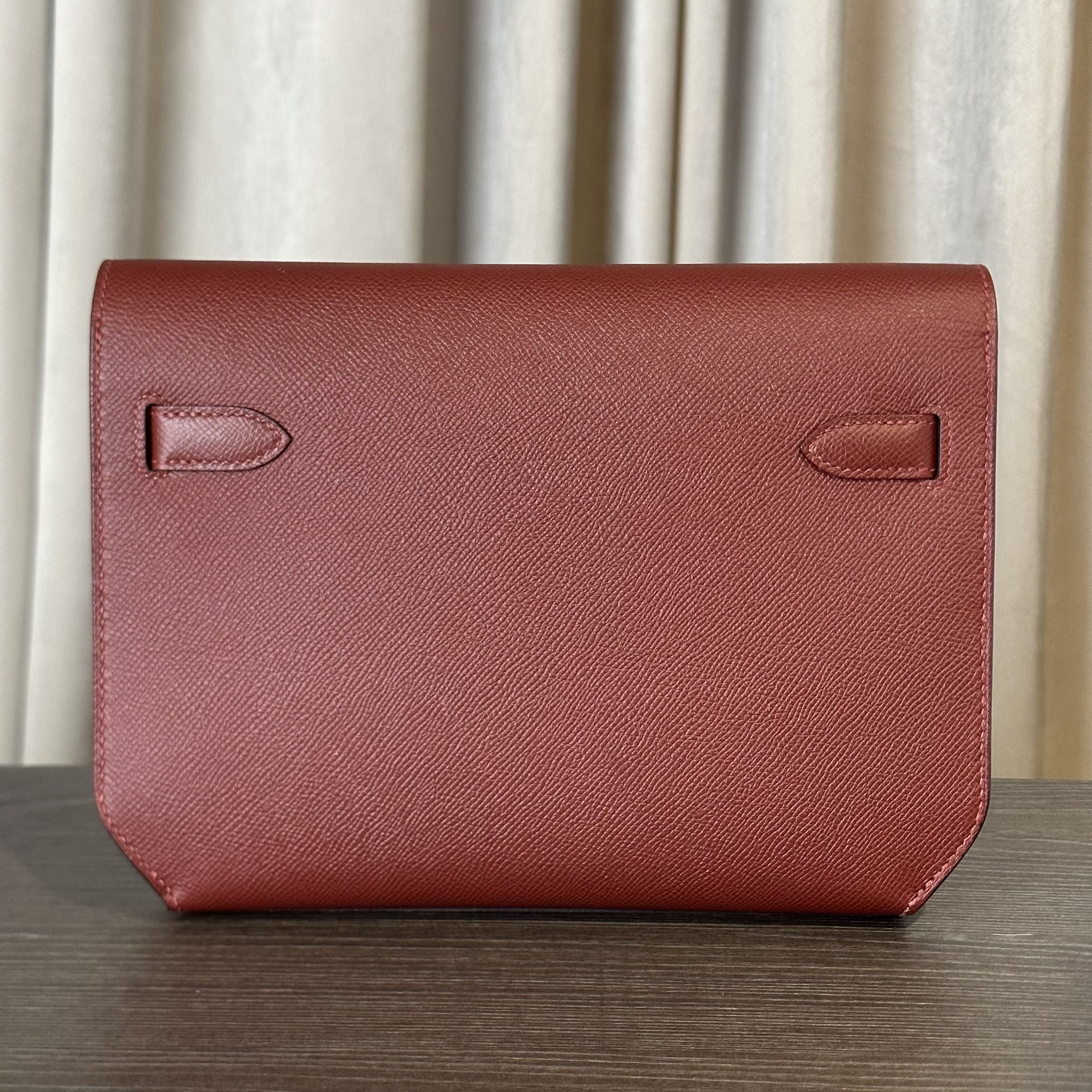 Hermès Kelly Depeches 25 Rouge H Epsom Clutch Palladium Hardware