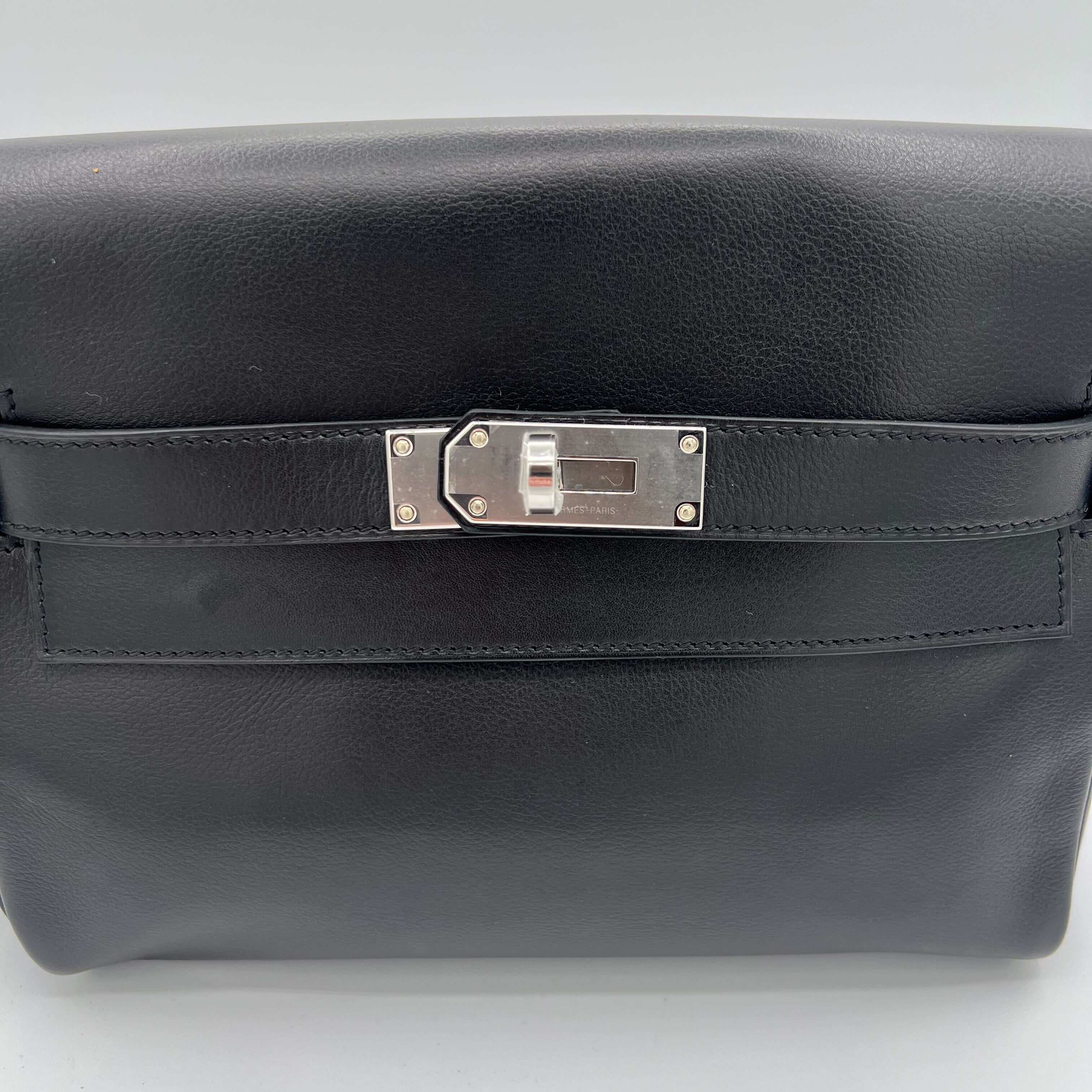 hermes-kelly-messenger-noir-swift-leather-palladium-hardware-hermes-1146593396.jpg