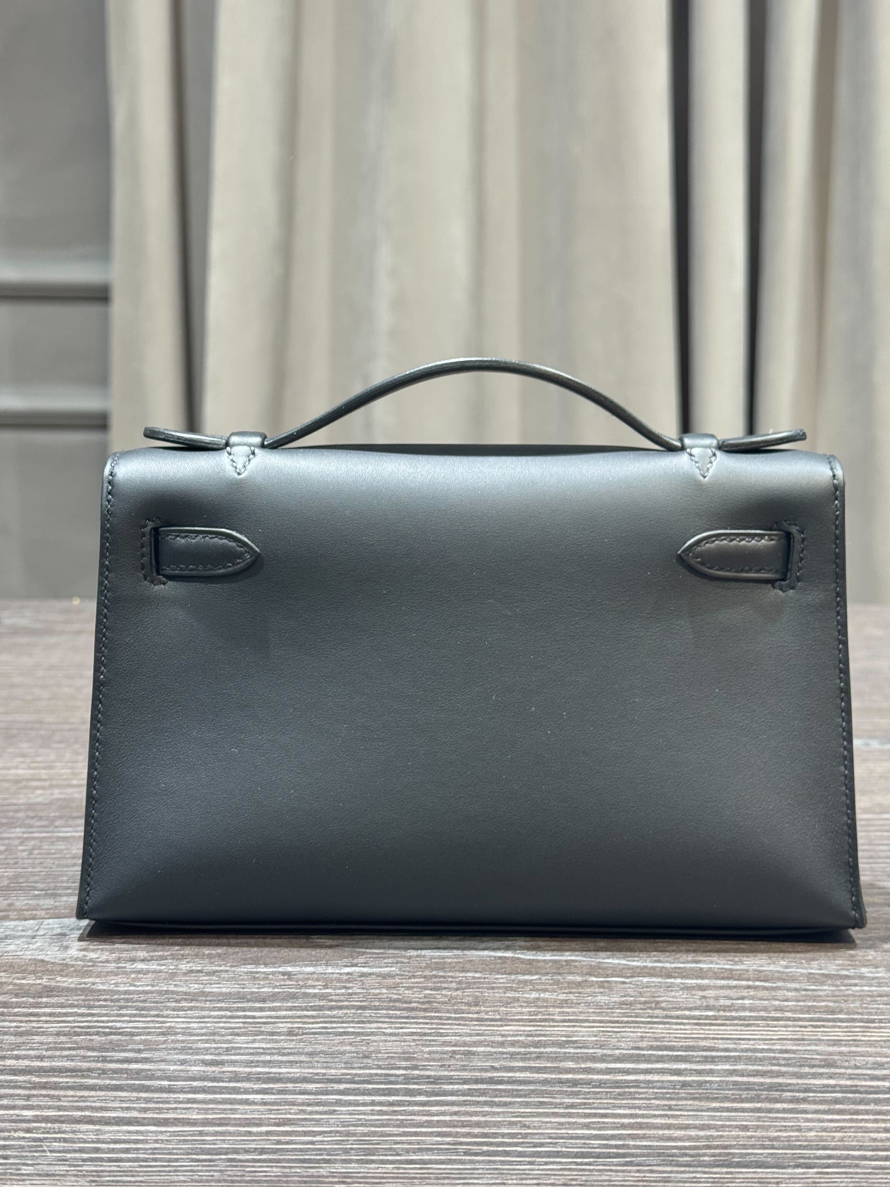 Hermès Kelly Mini Pochette Clutch Veau Swift 89 Noir Gold Hardware