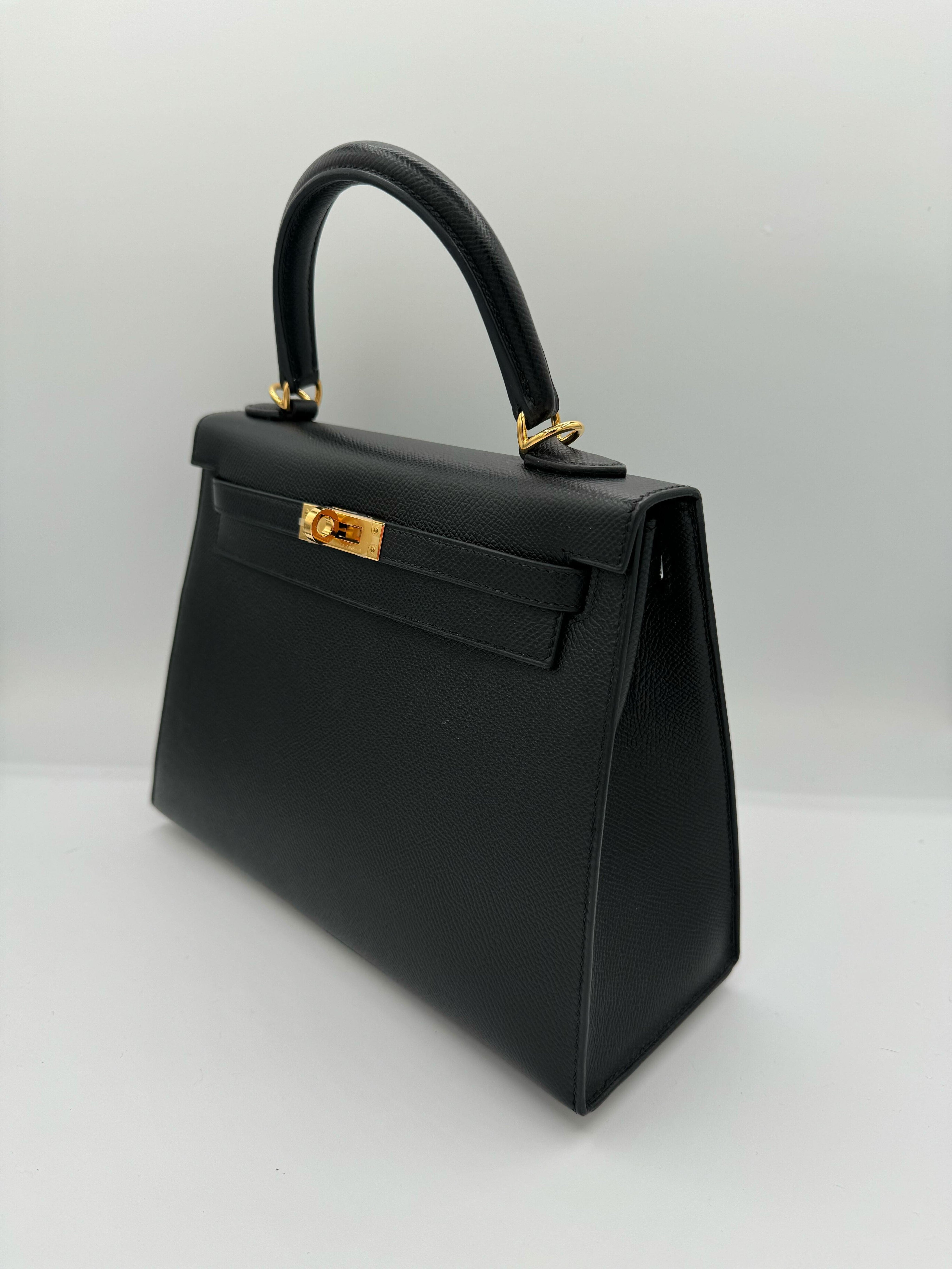 Hermès Kelly Sellier 25 Noir Epsom Leather Gold Hardware