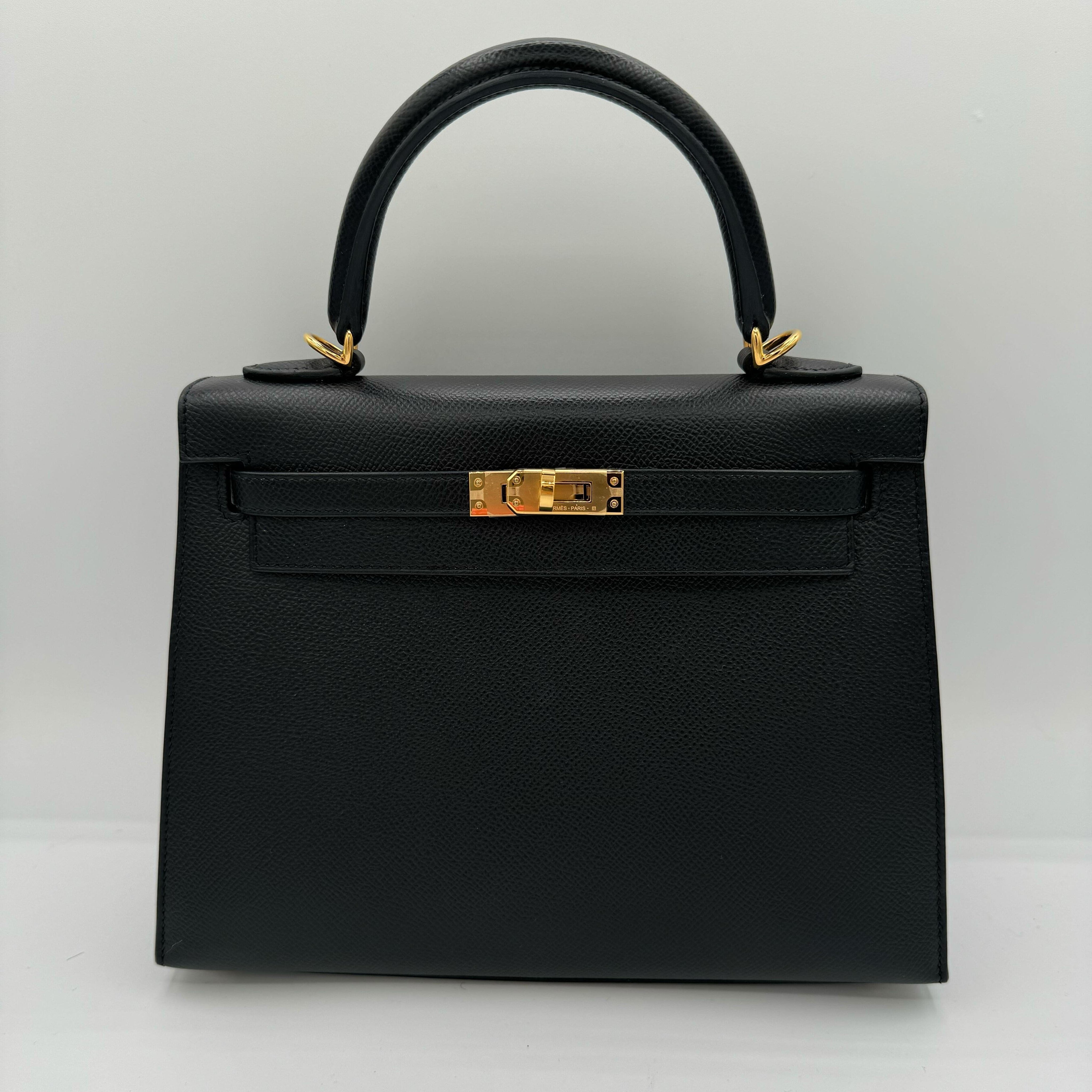 Hermès Kelly Sellier 25 Noir Epsom Leather Gold Hardware