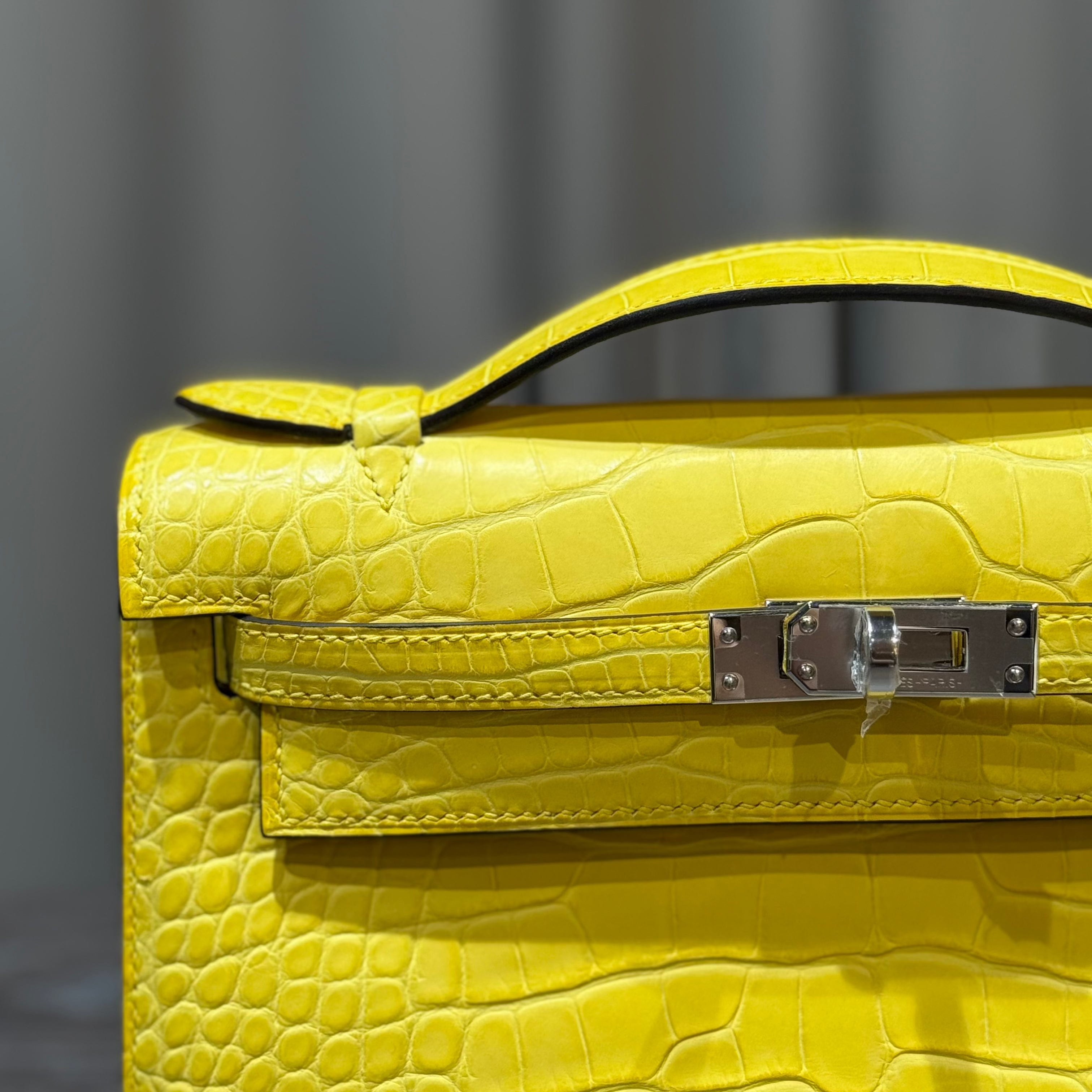 Hermès Mimosa Kelly Pochette Clutch Alligator Palladium Hardware