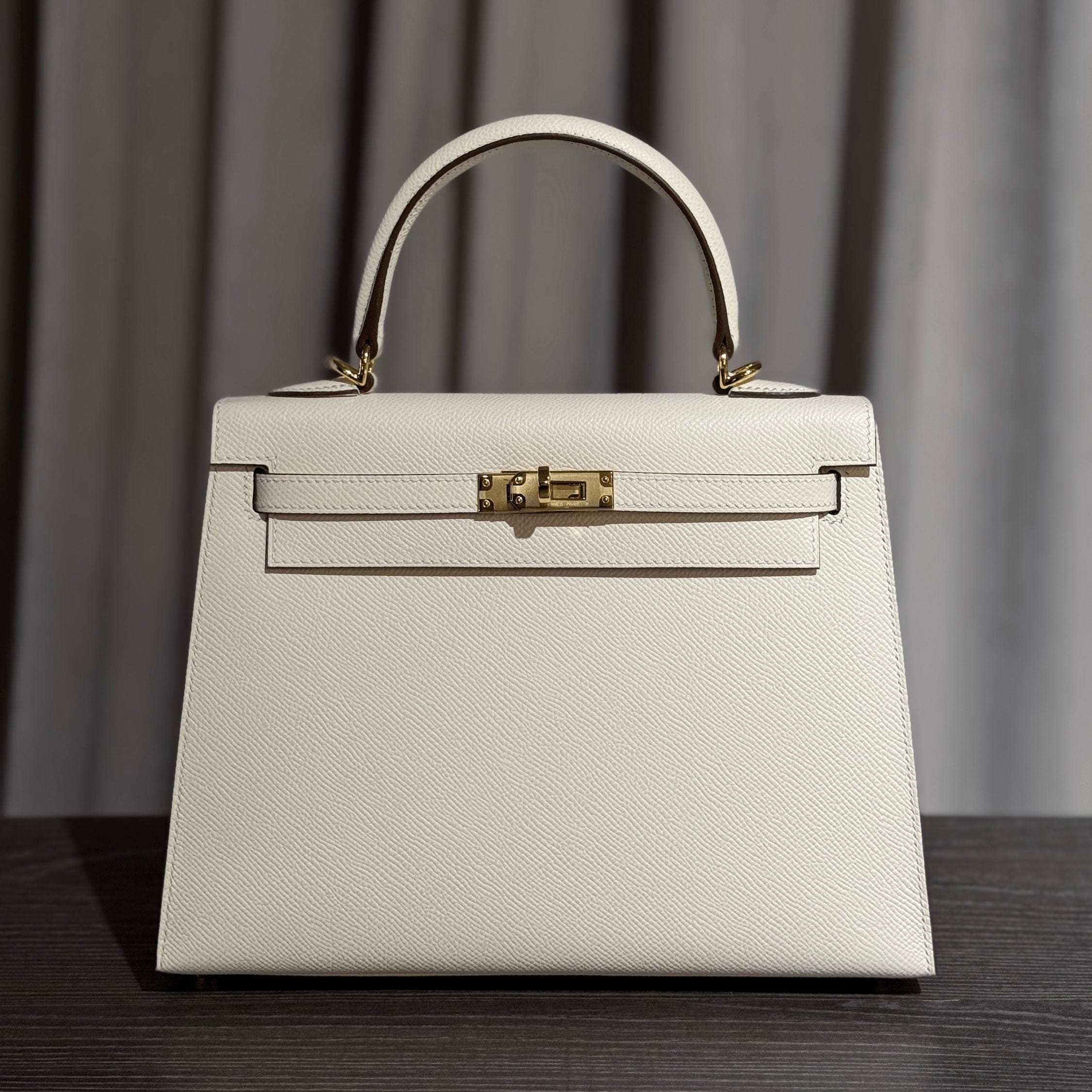 hermes-nata-kelly-sellier-25-epsom-gold-hardware-hermes-1228772304.jpg