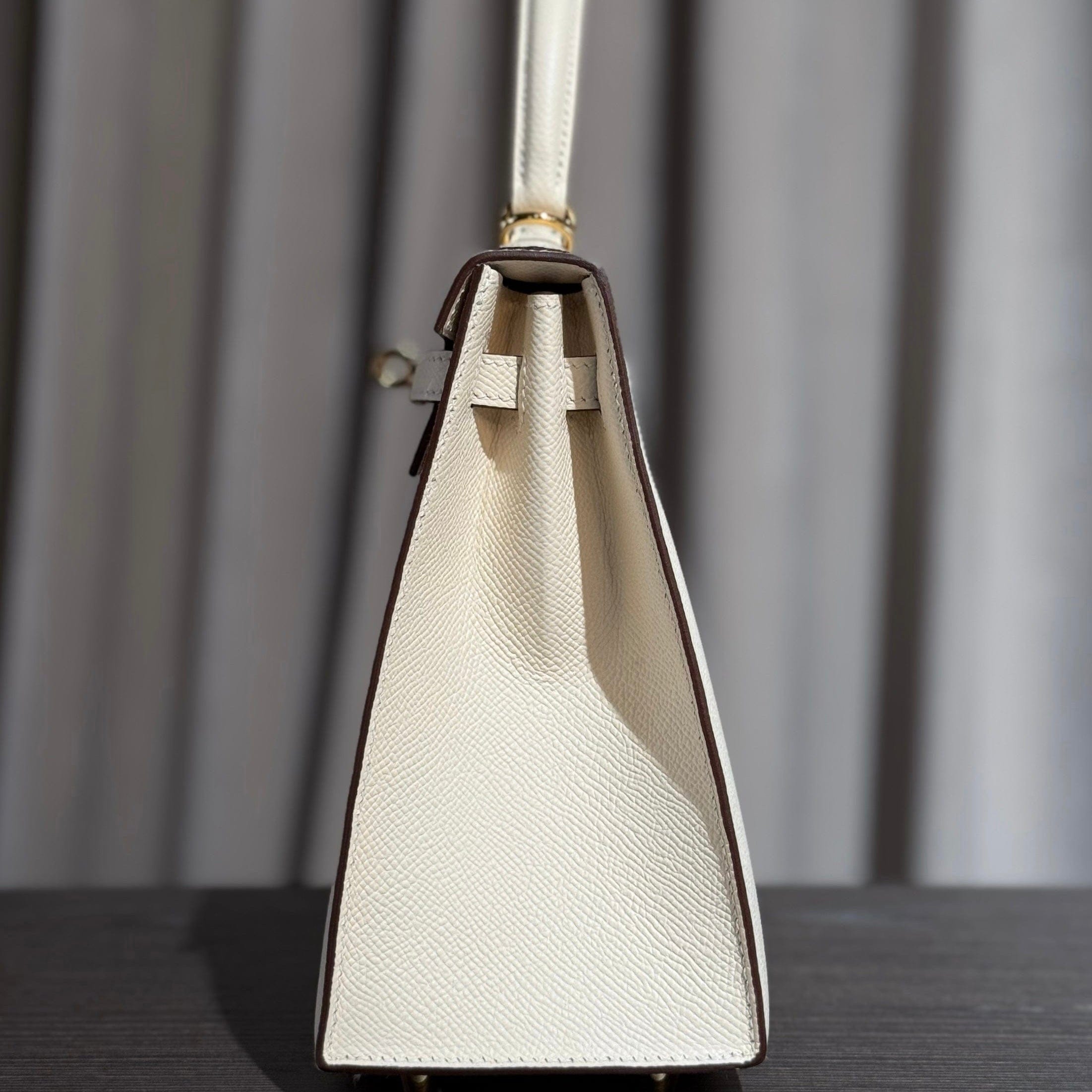 Hermès Nata Kelly Sellier 25 Epsom Gold Hardware