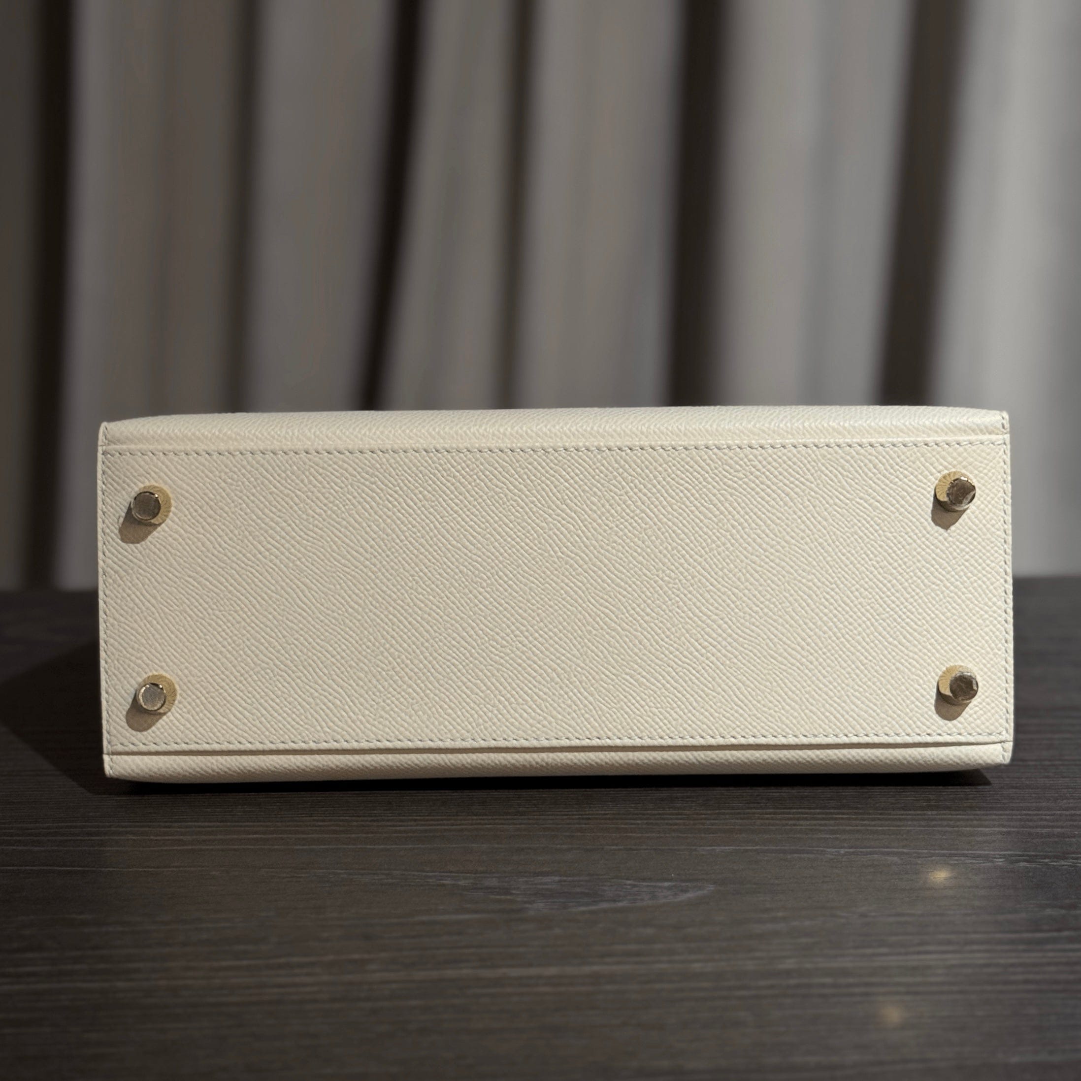 Hermès Nata Kelly Sellier 25 Epsom Gold Hardware