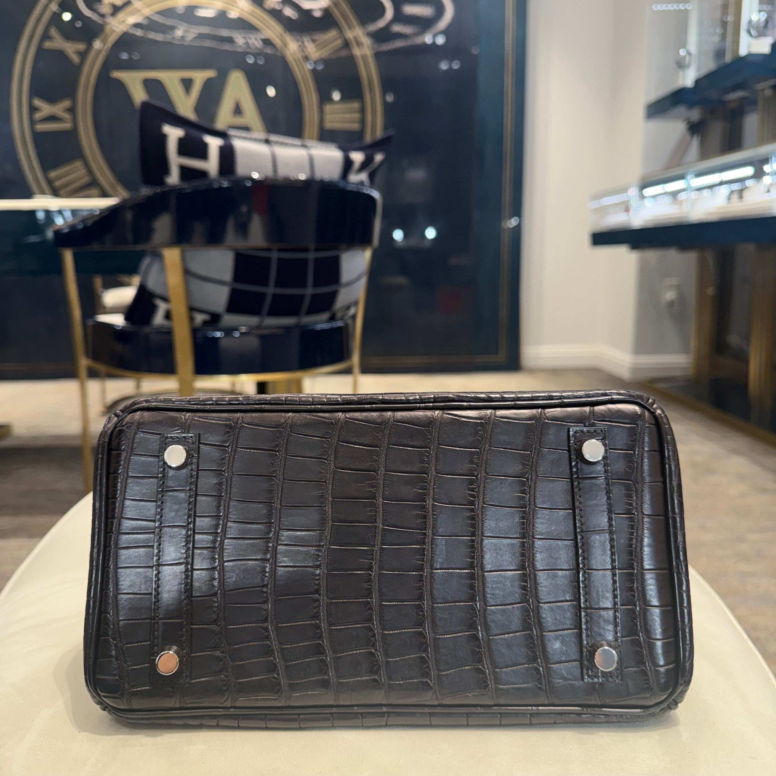 Hermès Noir Birkin 25 Matte Alligator Palladium Hardware