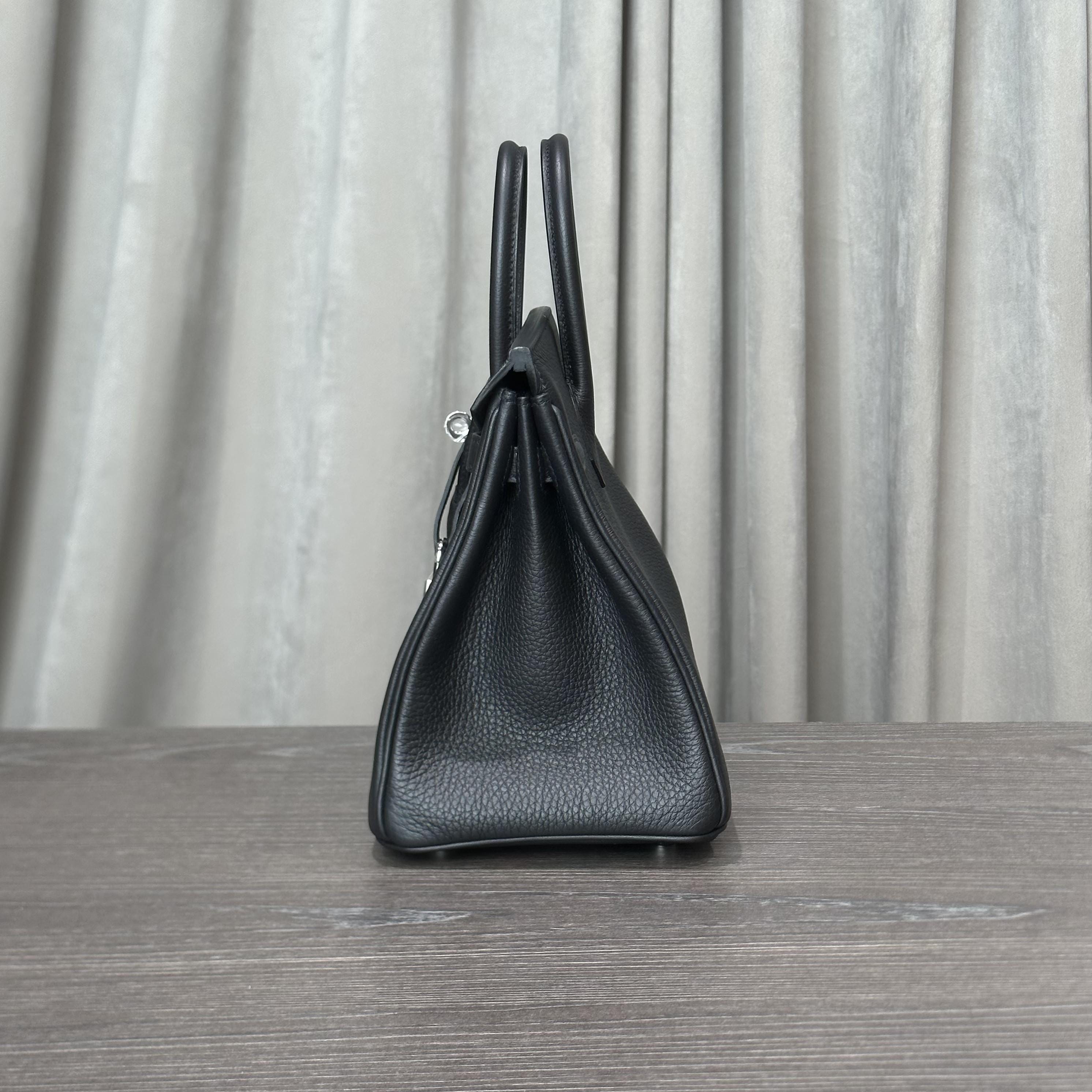 Hermès Noir Birkin 25 Togo Palladium Hardware