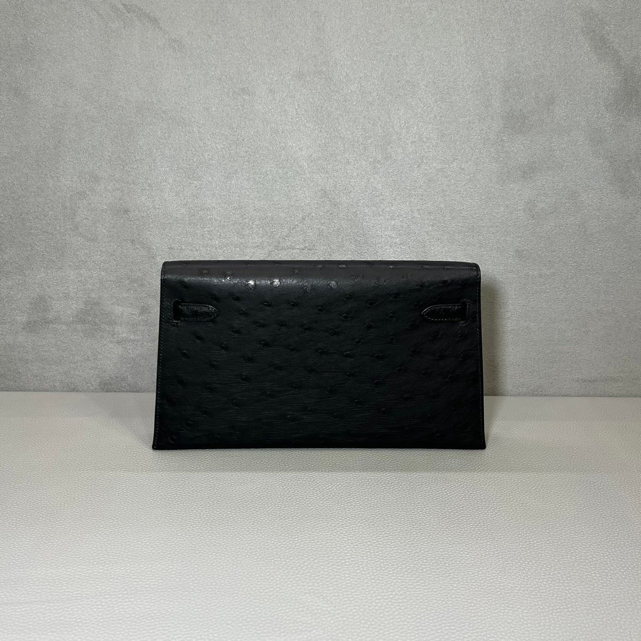 Hermès Noir Kelly Elan Ostrich Gold Hardware
