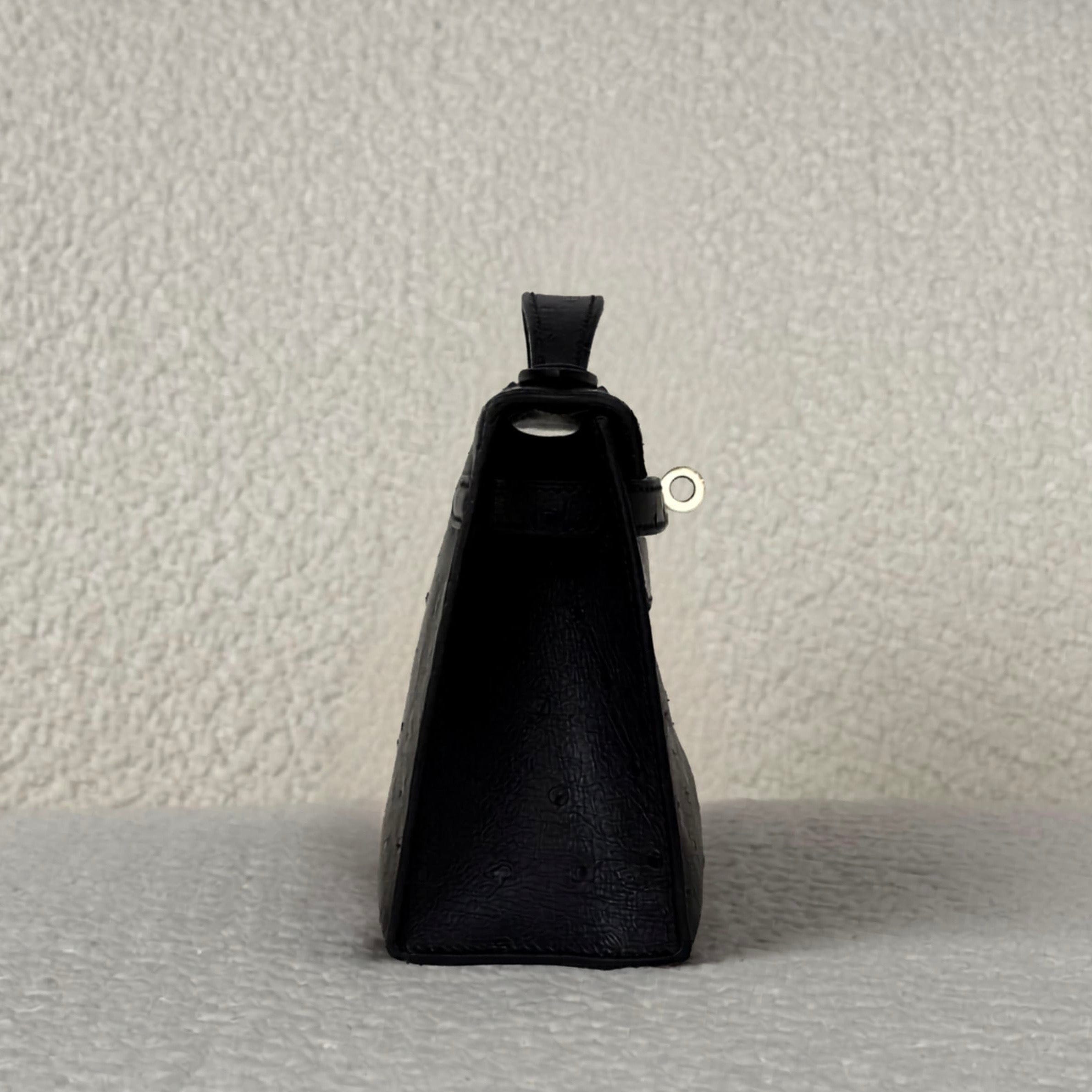 Hermès Noir Kelly Pochette Ostrich Palladium Hardware