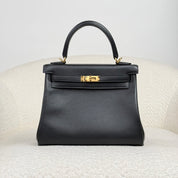 Hermès Noir Kelly Retourne 25 Swift Gold Hardware