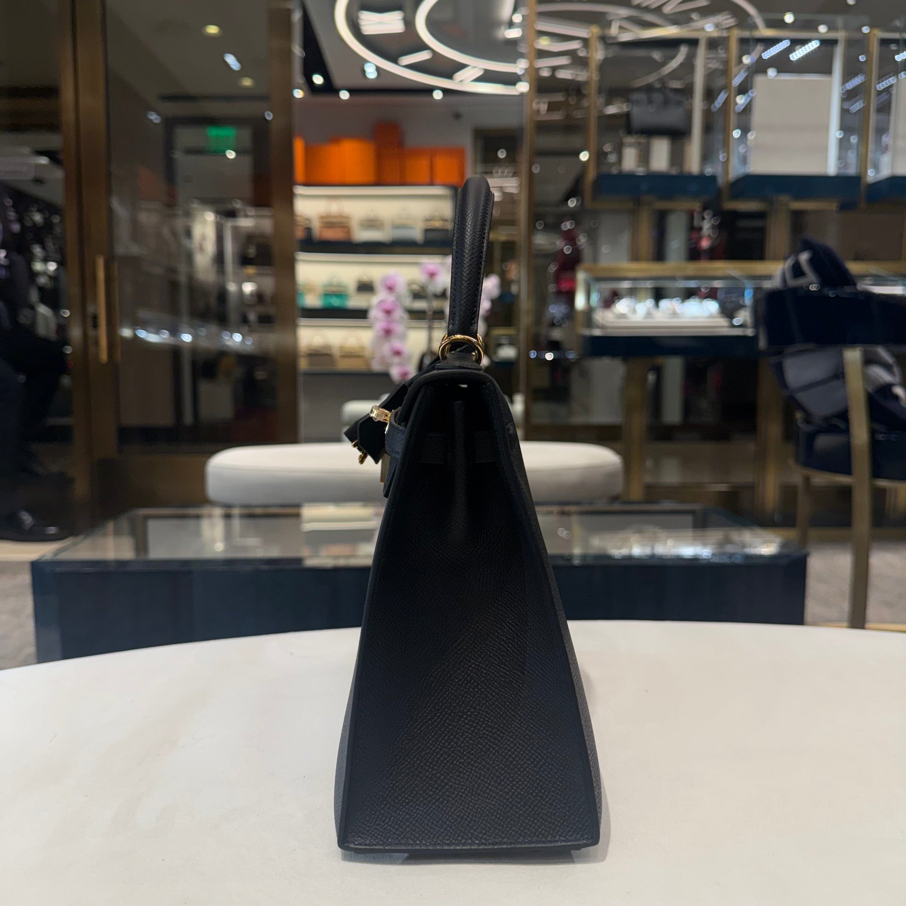 Hermès Noir Kelly Sellier 25 Epsom Gold Hardware