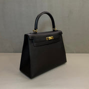 Hermès Noir Kelly Sellier 25 Epsom Gold Hardware