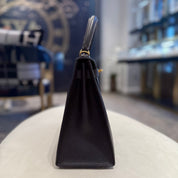 Hermès Noir Kelly Sellier 28 Epsom Gold Hardware