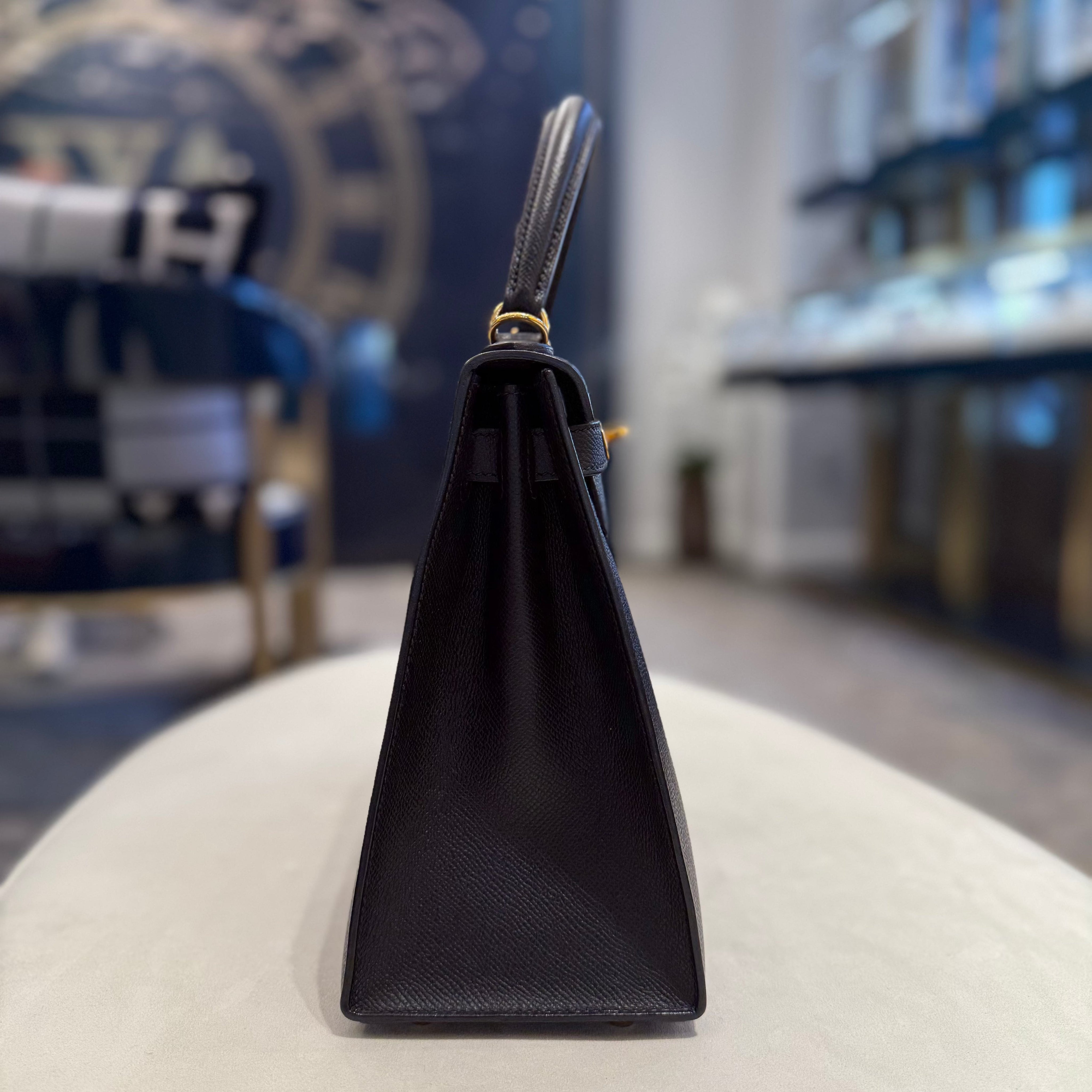 Hermès Noir Kelly Sellier 28 Epsom Gold Hardware
