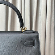 Hermès Noir Kelly Sellier 28 Epsom Gold Hardware
