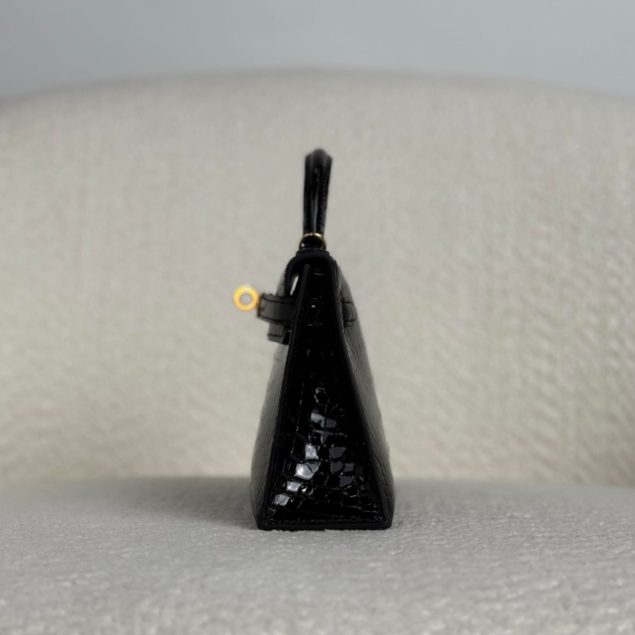 Hermès Noir Mini Kelly Sellier 20 Mississippi Alligator Gold Hardware