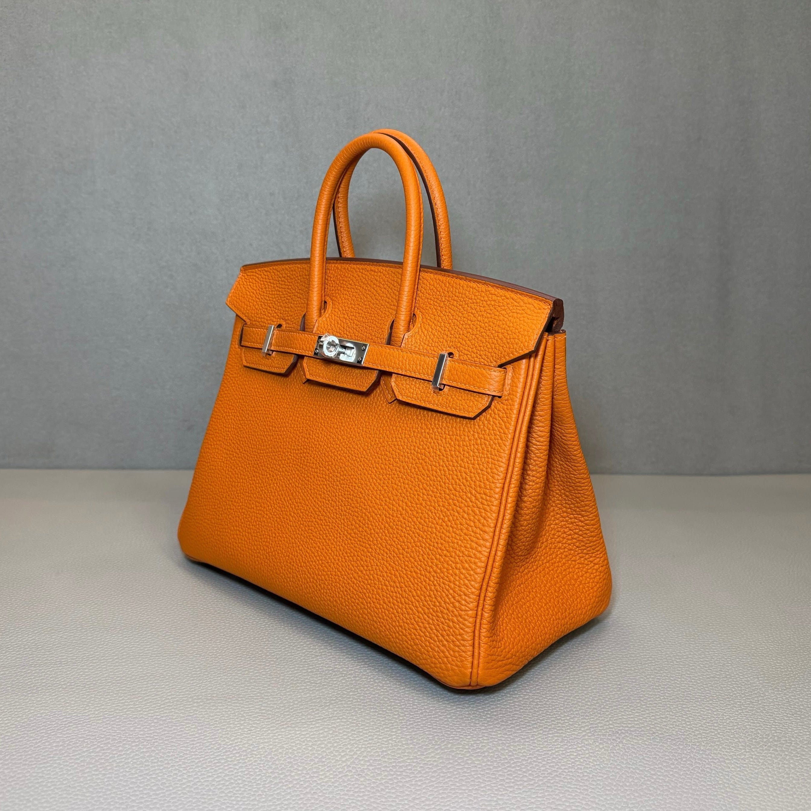 Hermès Orange Birkin 25 Togo Palladium Hardware