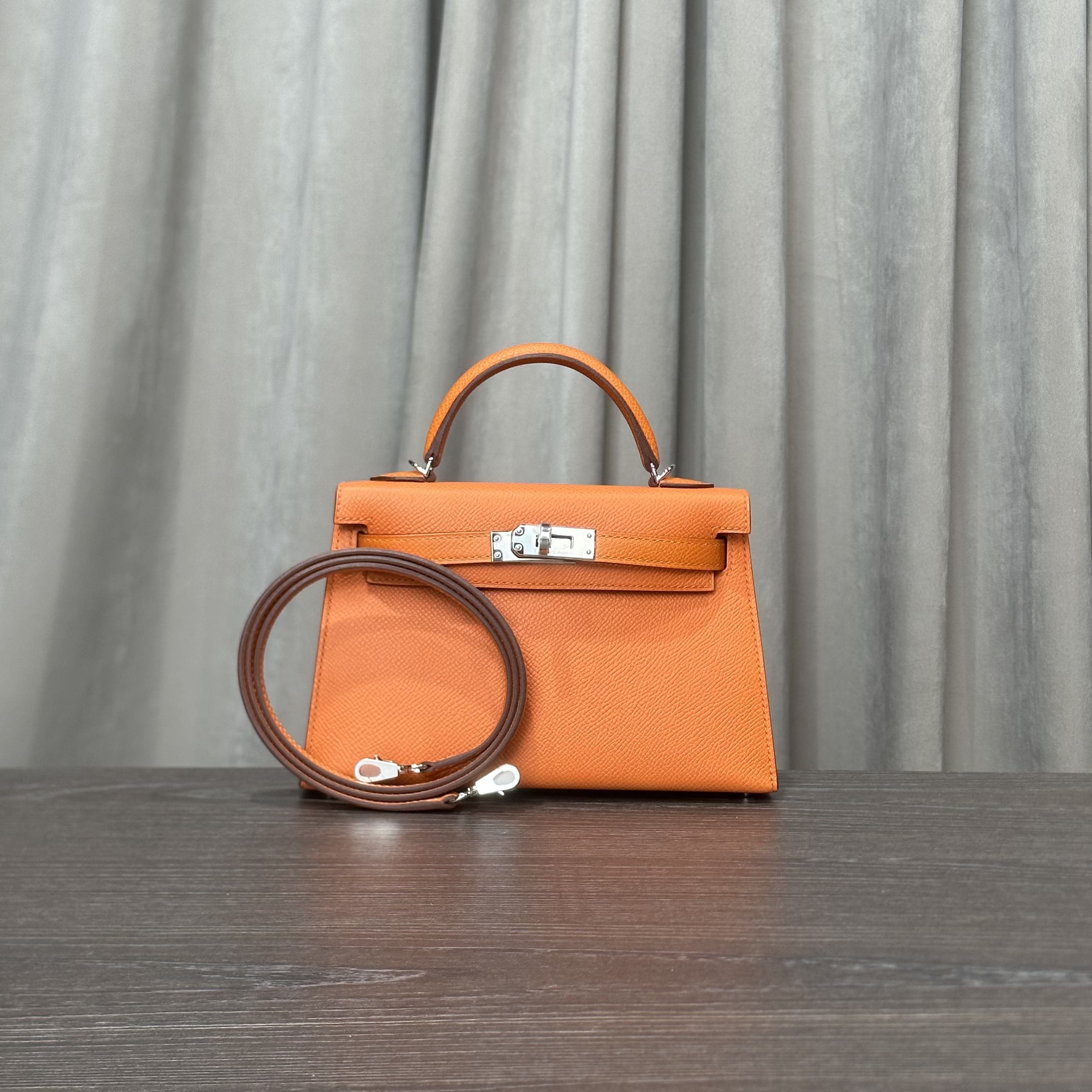 Hermès Orange Mini Kelly 20 Sellier Epsom Palladium Hardware