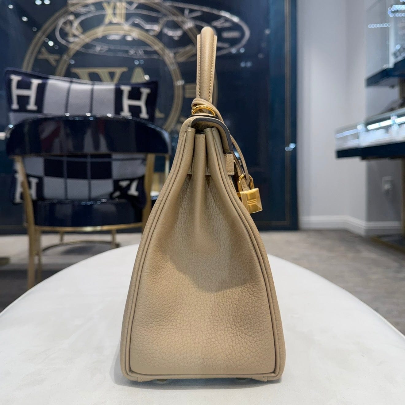 Hermès Poussiere Kelly Retourne 28 Togo Gold Hardware