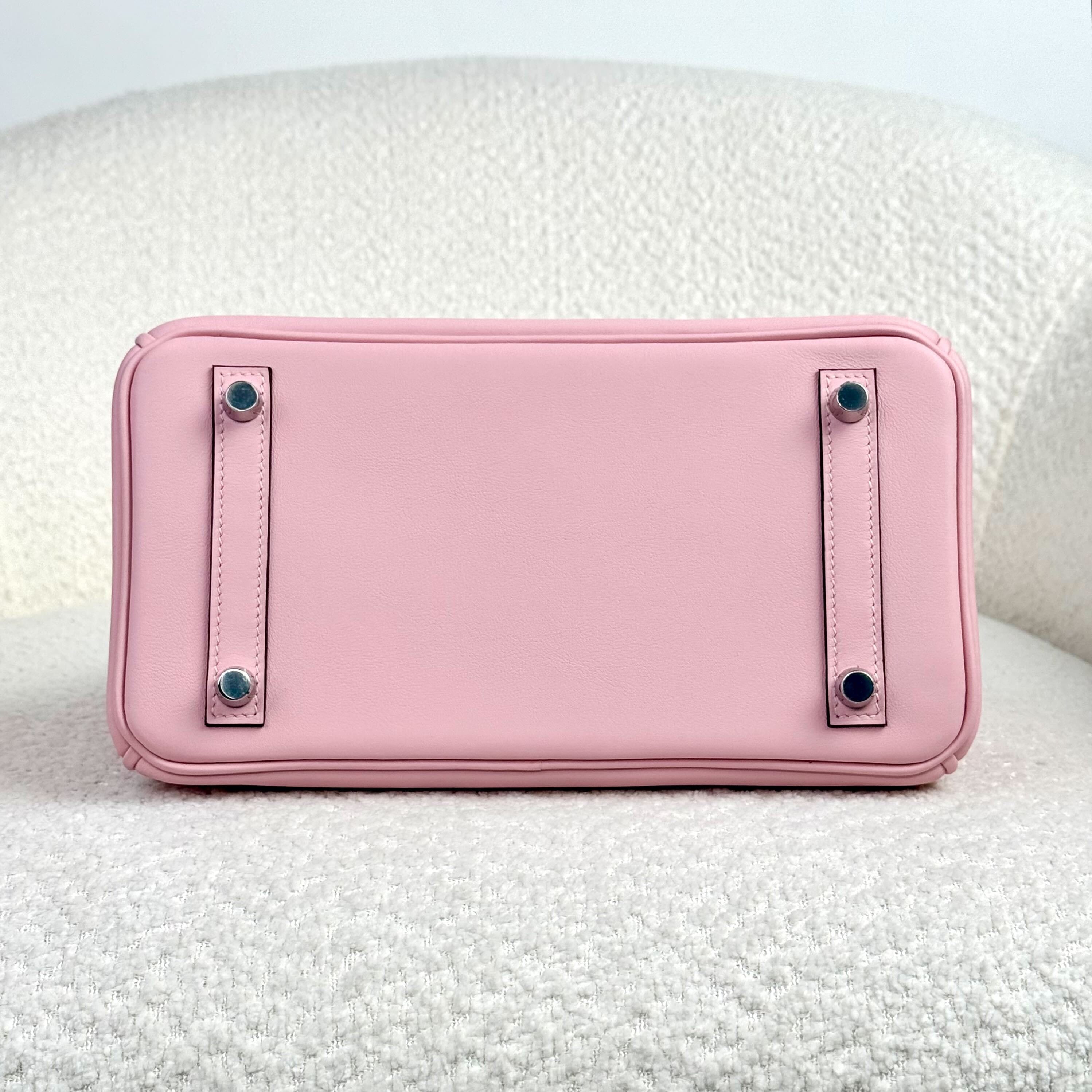 Hermès Rose Sakura Birkin 25 Swift Gold Hardware