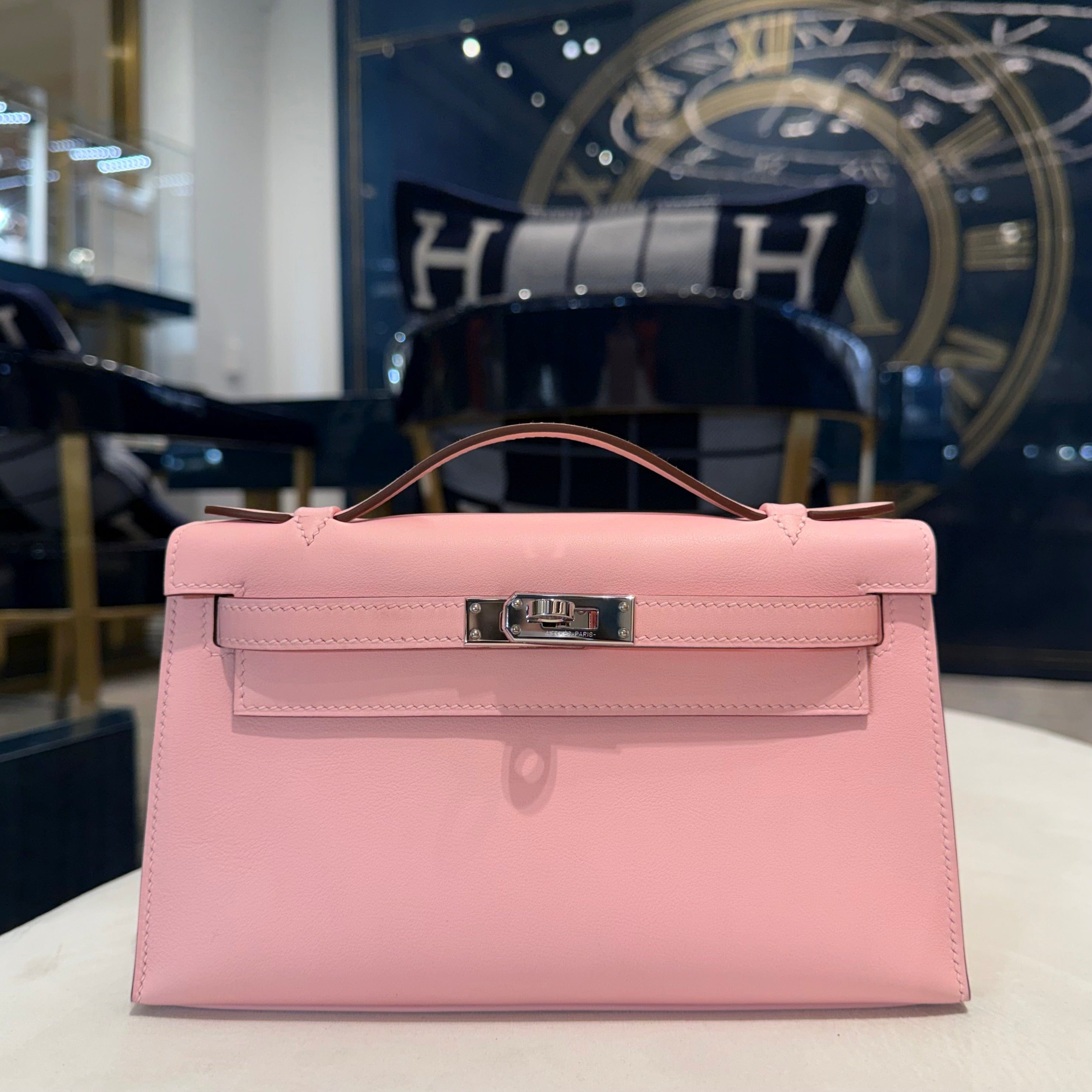 hermes-rose-sakura-kelly-pochette-swift-palladium-hardware-hermes-1209037527.jpg